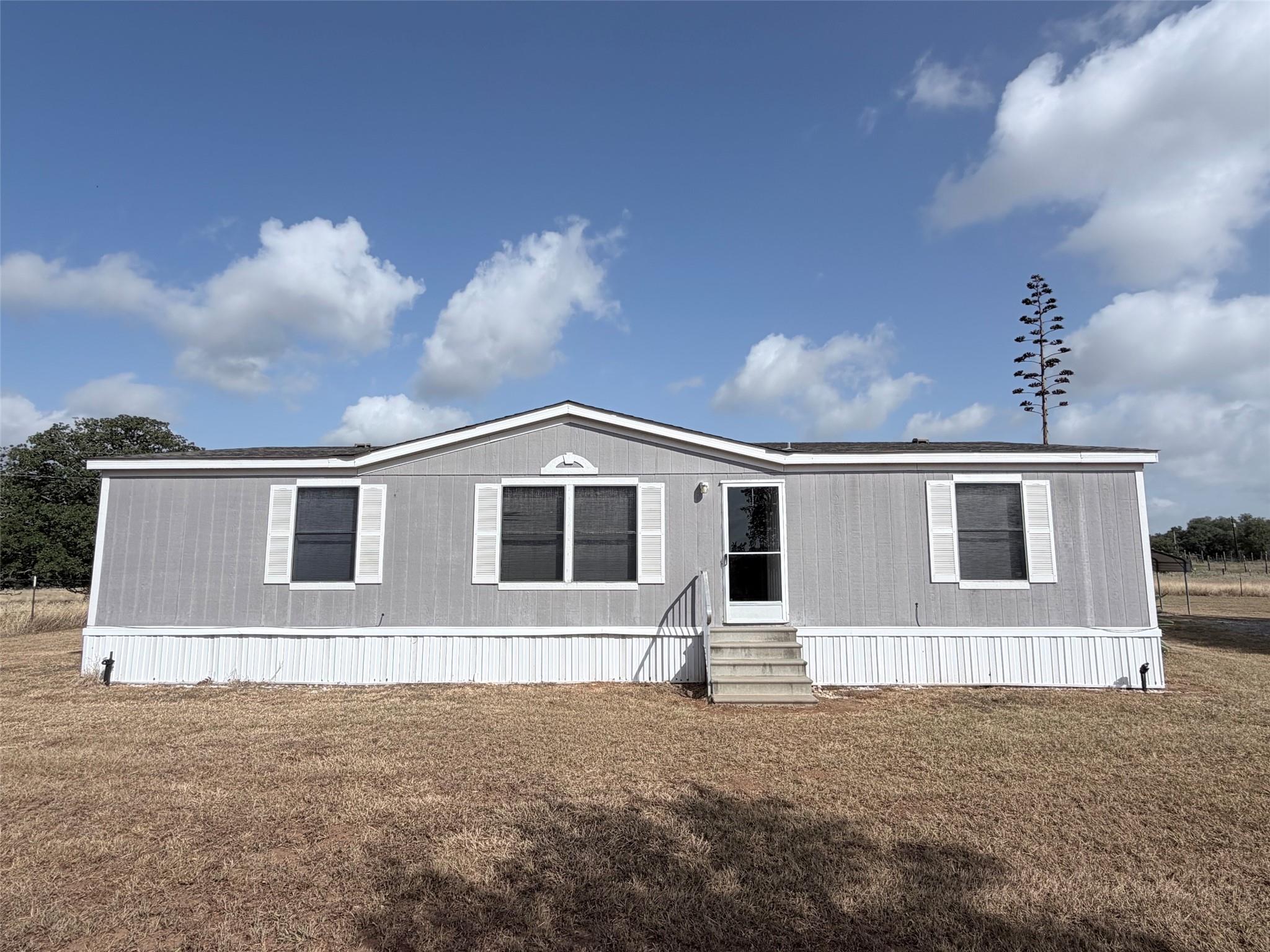 499 Mount Pleasant Rd #a Property Photo 2