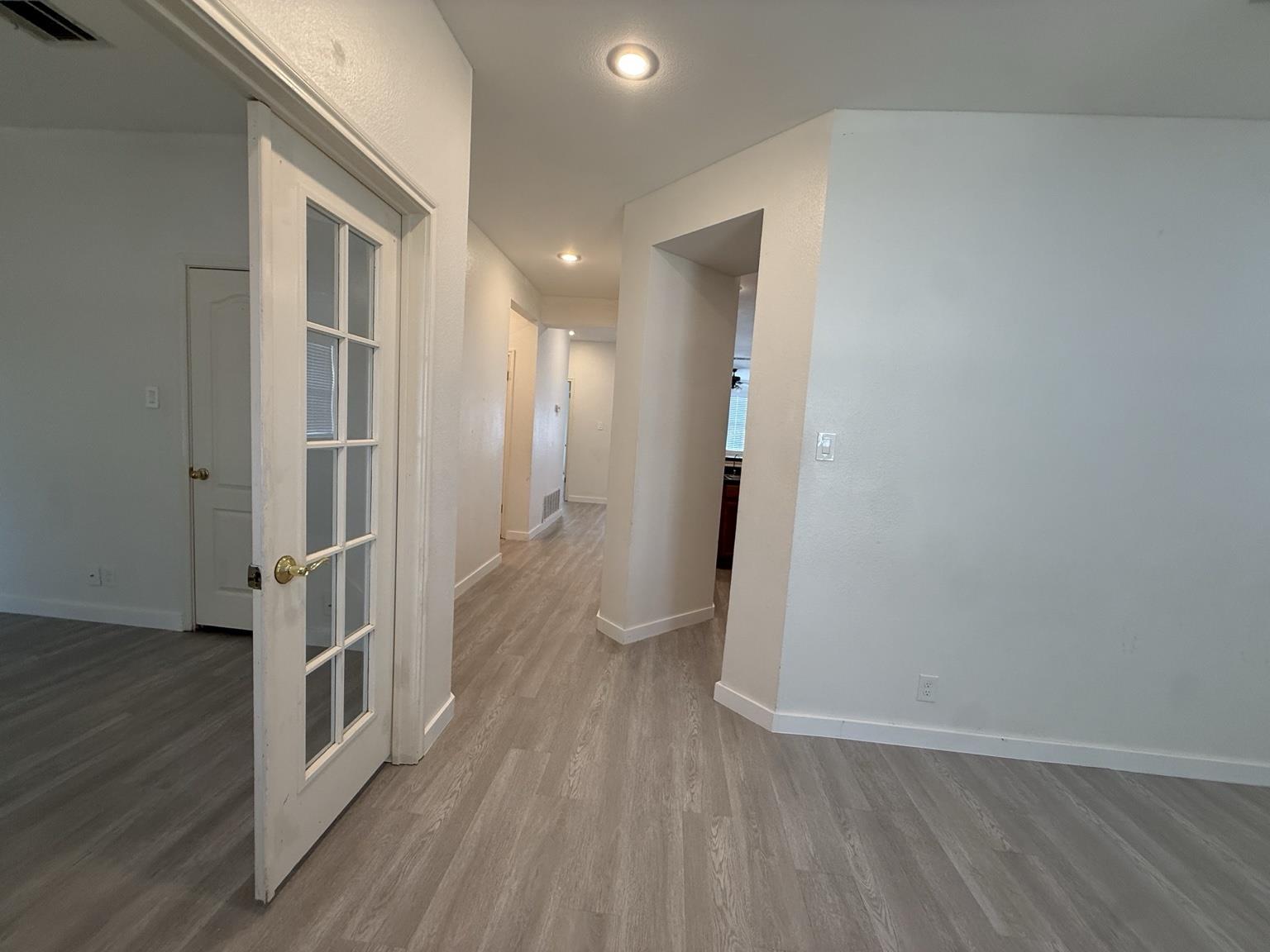 8505 Chat Ln Property Photo 5