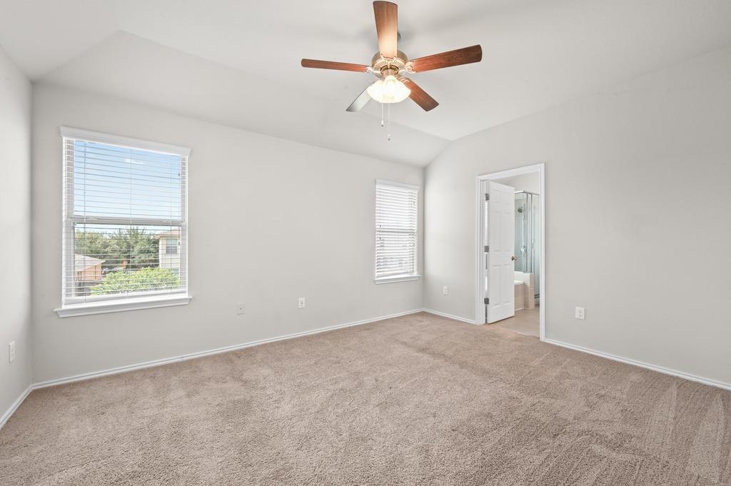 209 Noddy Rd Property Photo 17