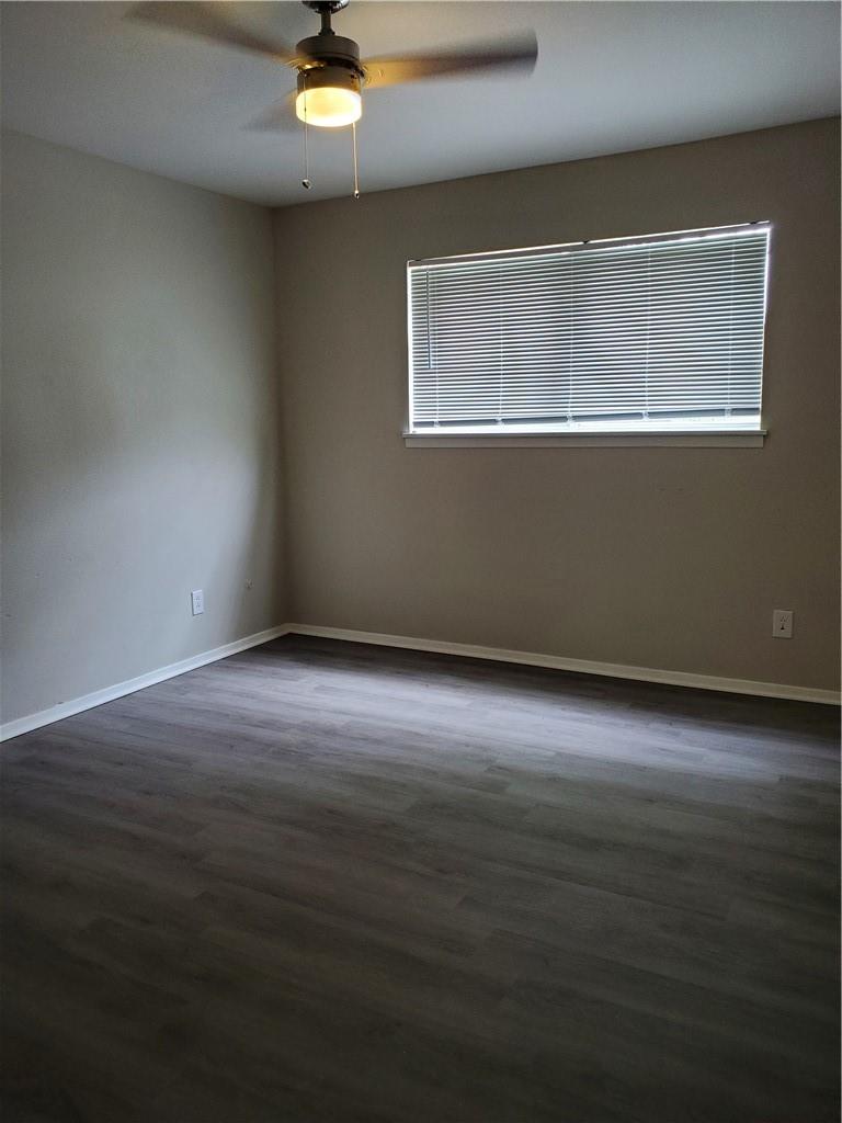1065 Linde Ave #1065 Property Photo 8