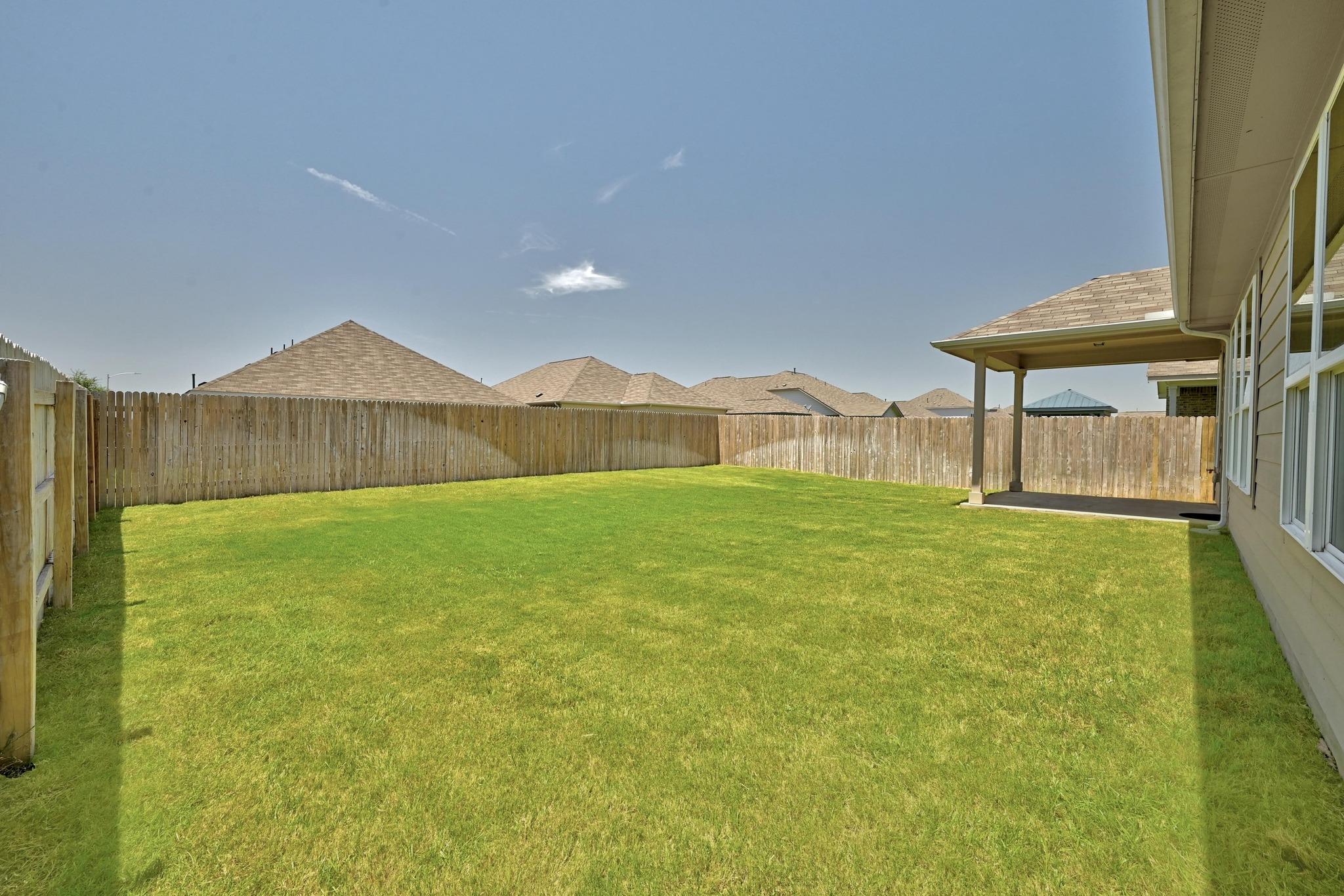 901 S San Marcos St Property Photo 38