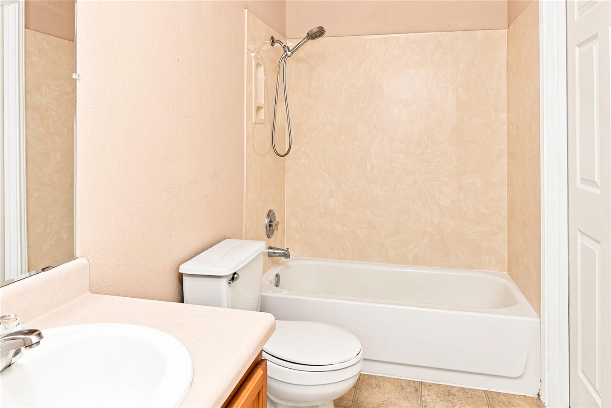 1420 Poppy Seed Ln Property Photo 13