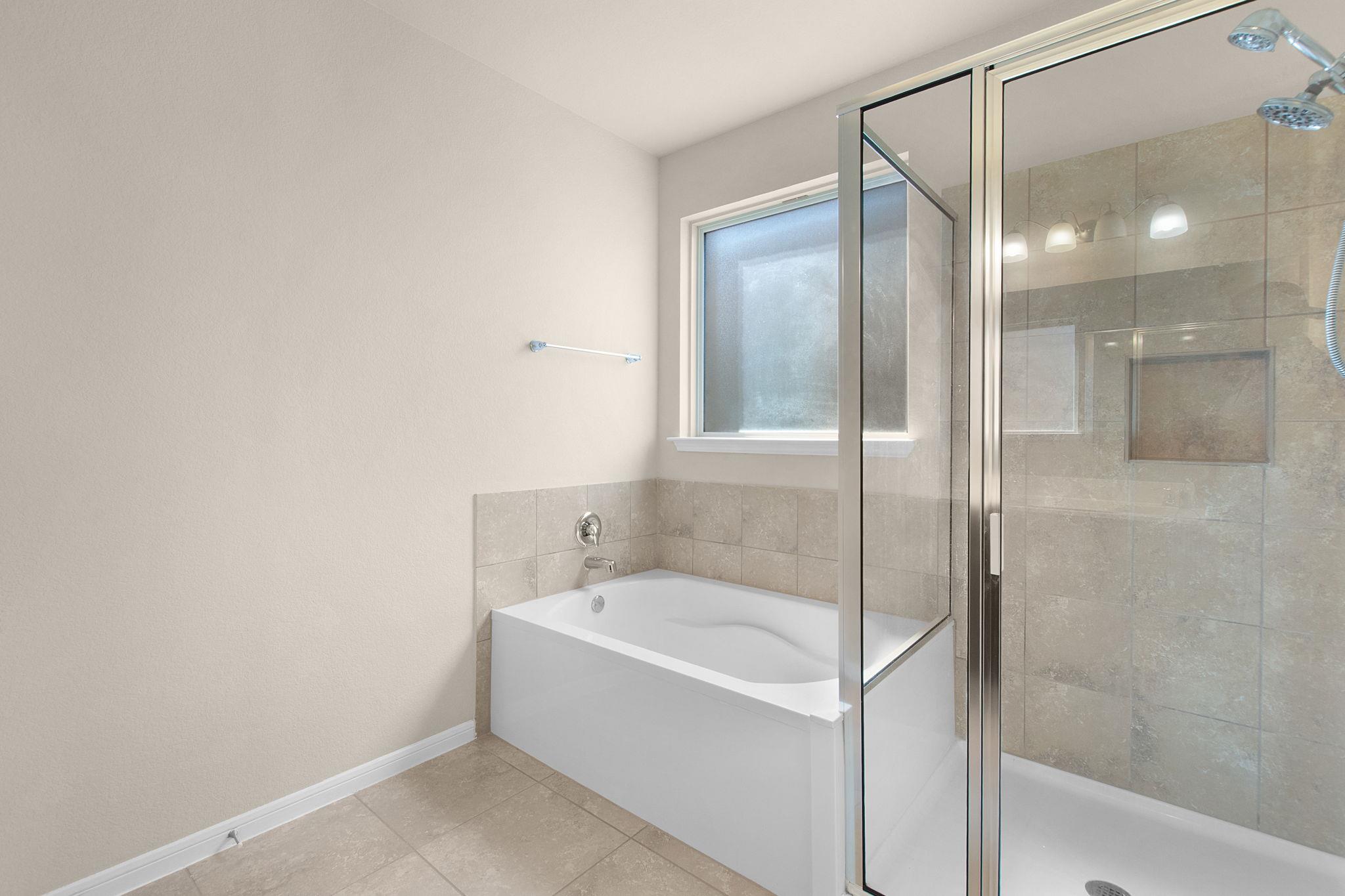 2437 Lyla Ln Property Photo 10
