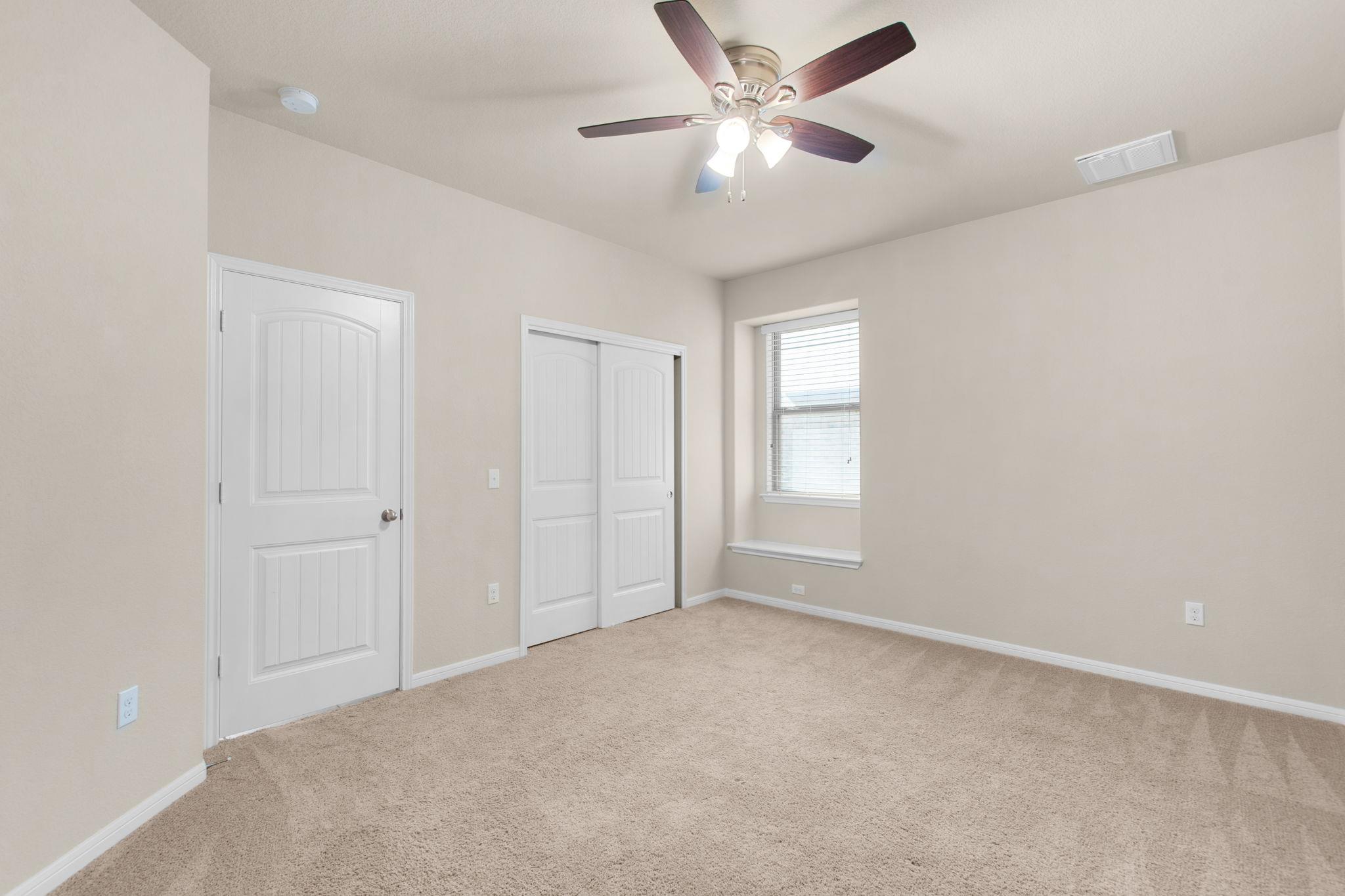 2437 Lyla Ln Property Photo 11