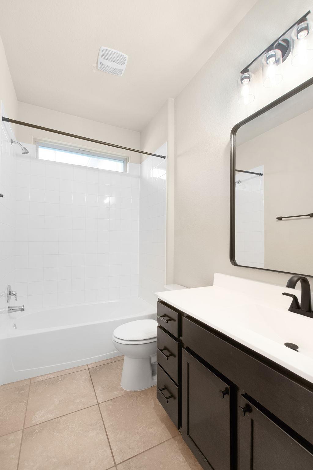 2437 Lyla Ln Property Photo 14
