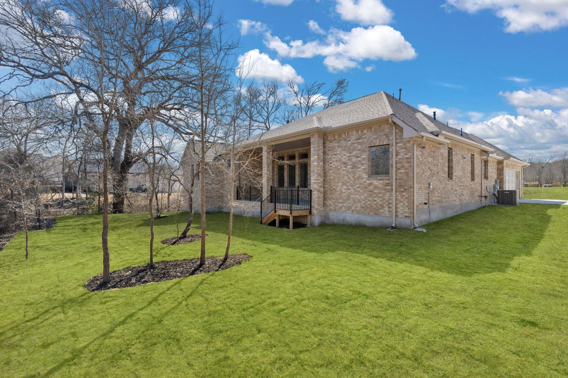 263 Raptor Beak Way Property Photo 27