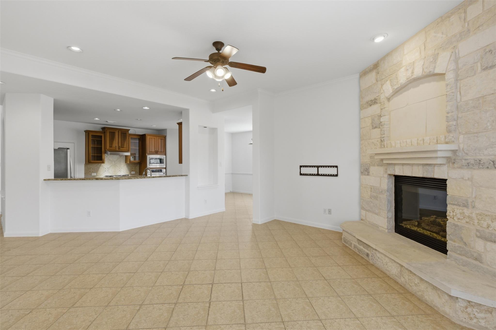 2909 Agave Loop Property Photo 13