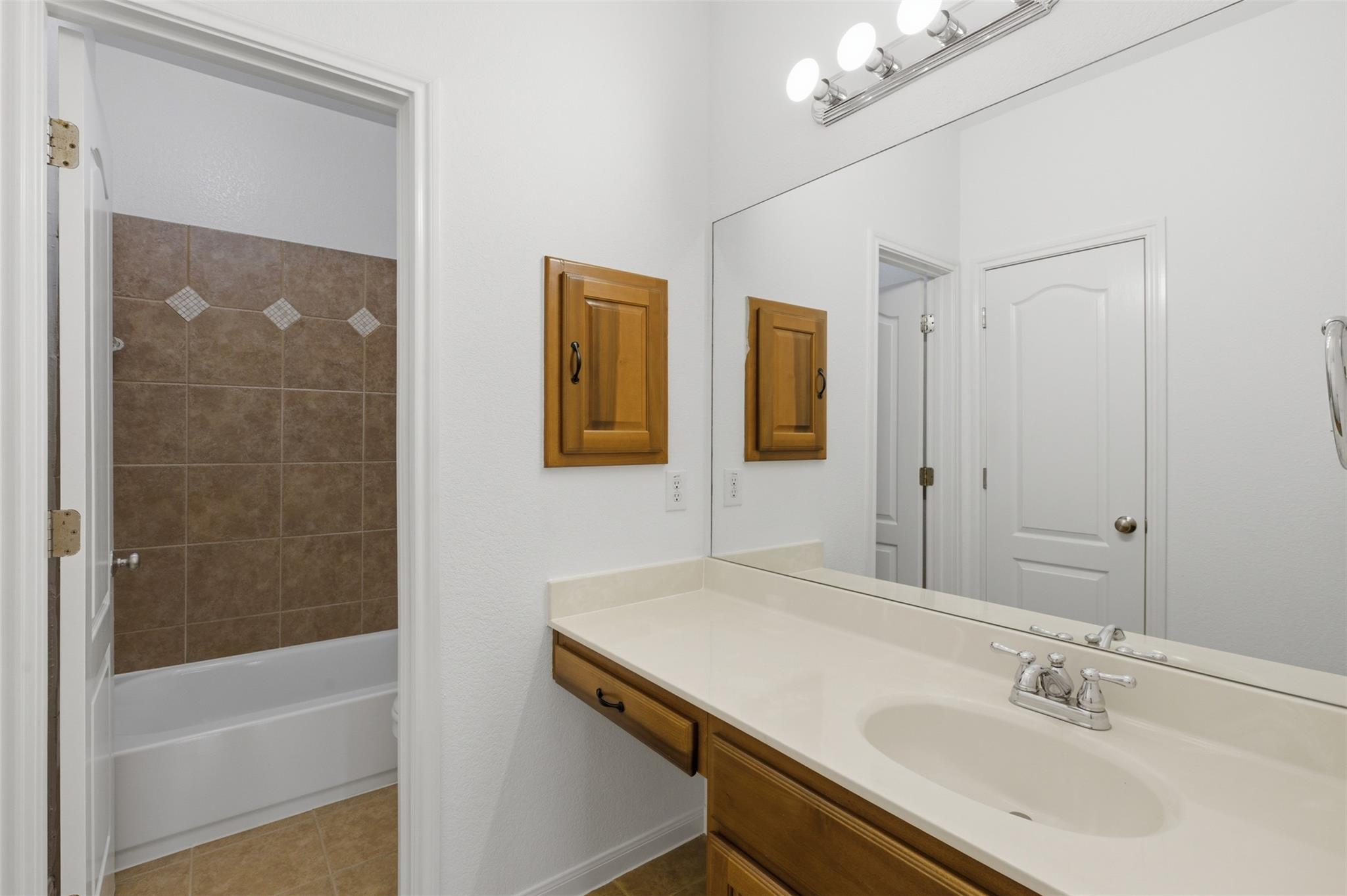 2909 Agave Loop Property Photo 23