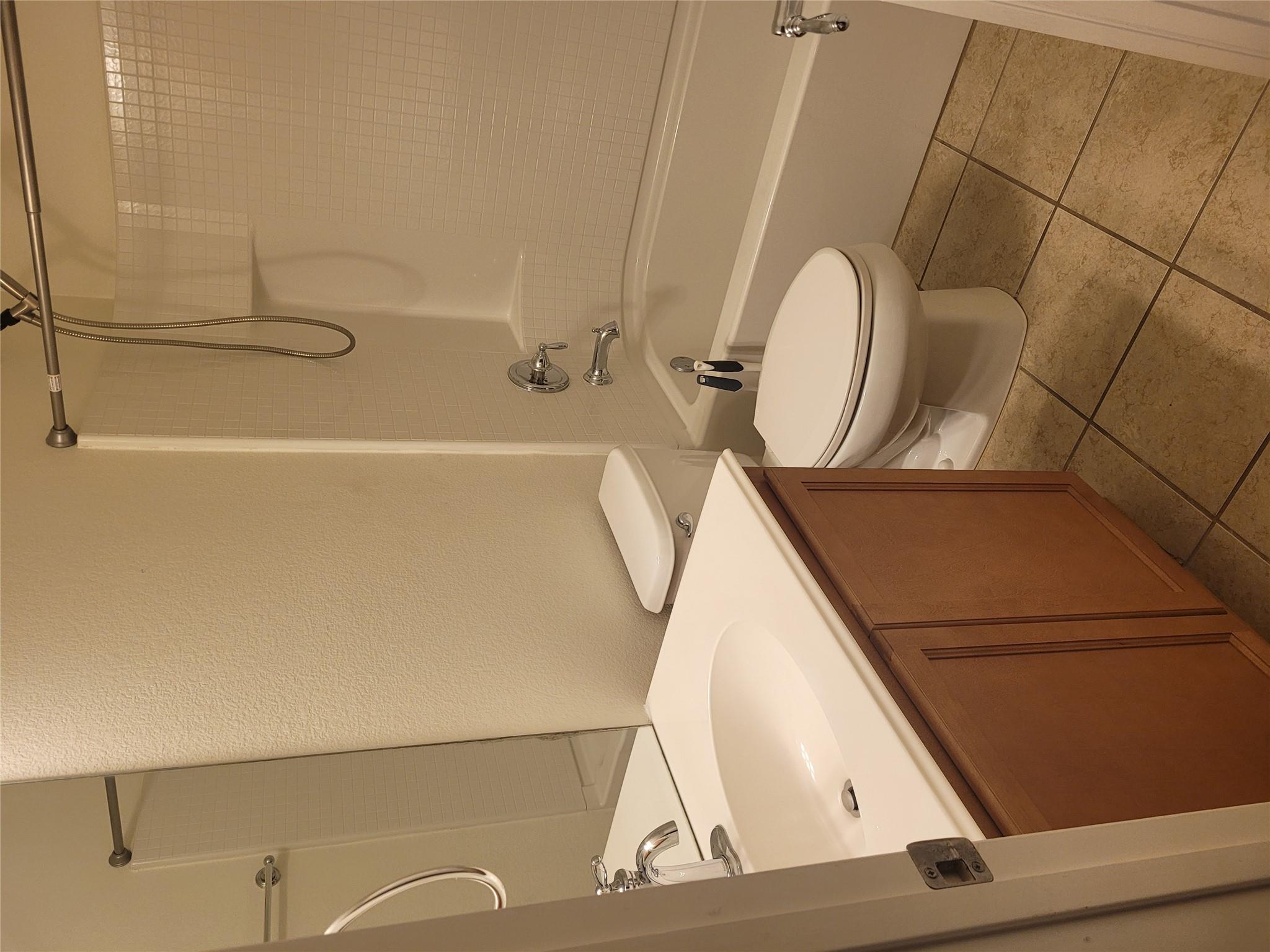 433 Moorhen Cv Property Photo 5