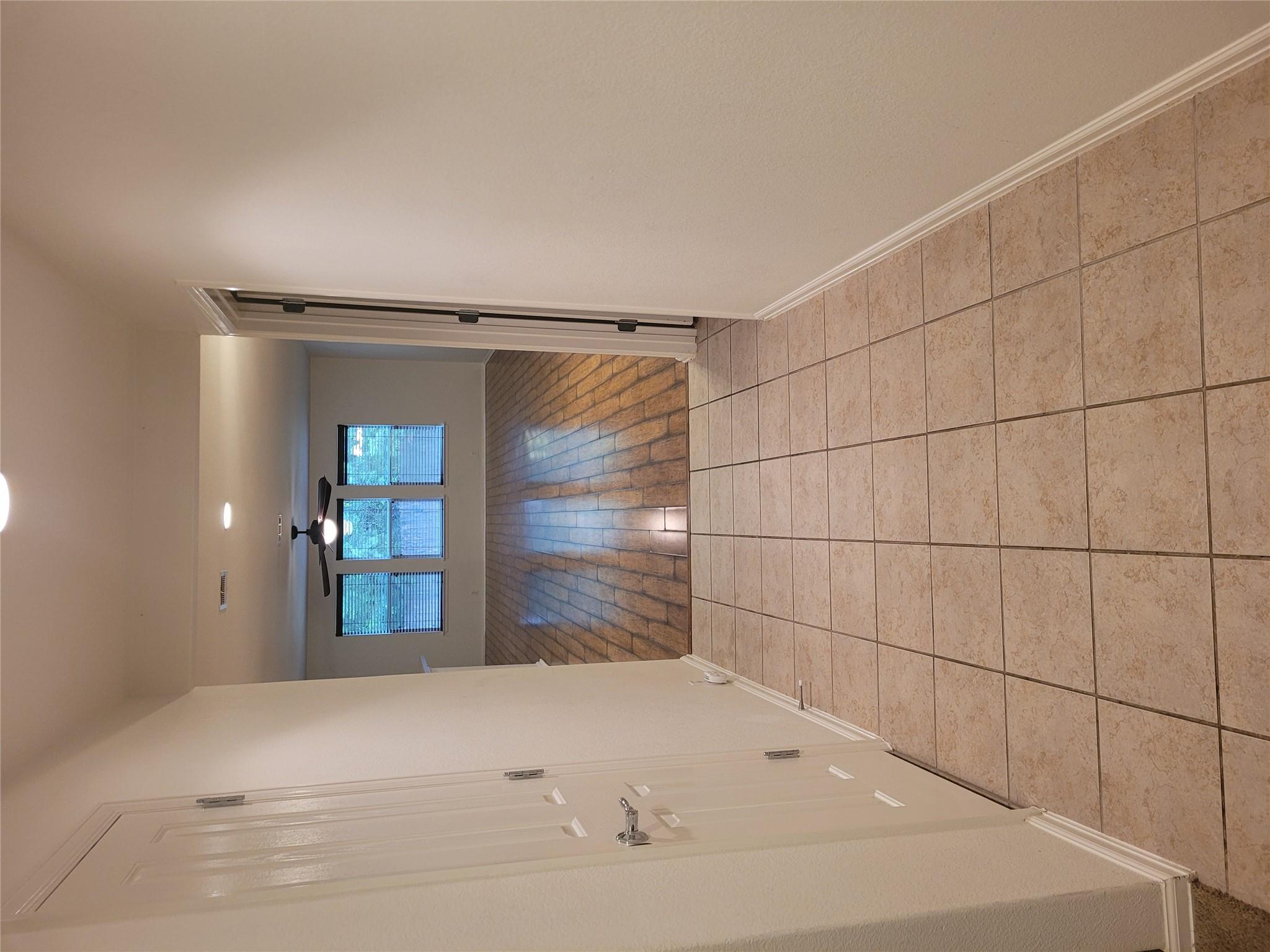 433 Moorhen Cv Property Photo 7