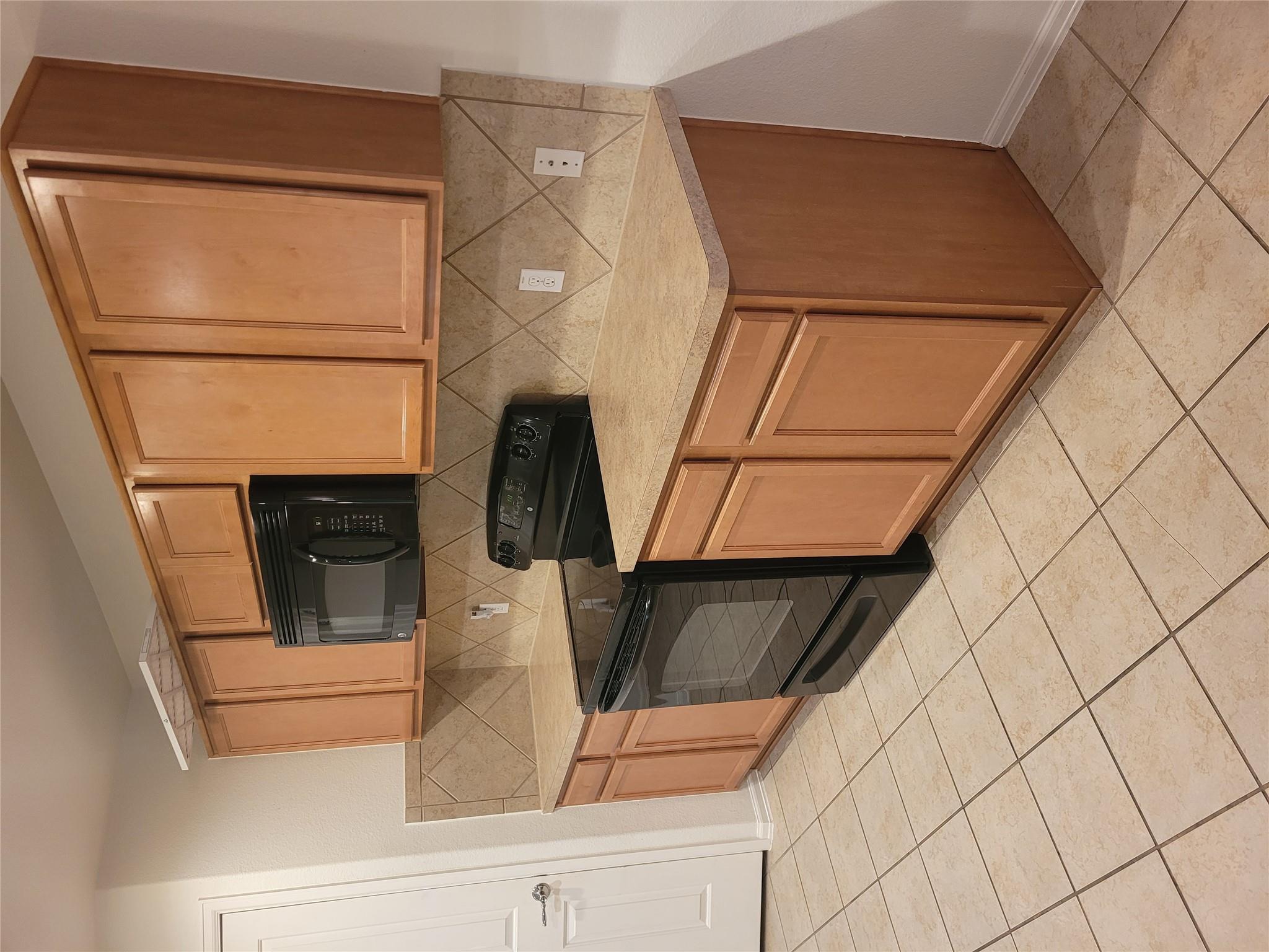 433 Moorhen Cv Property Photo 14