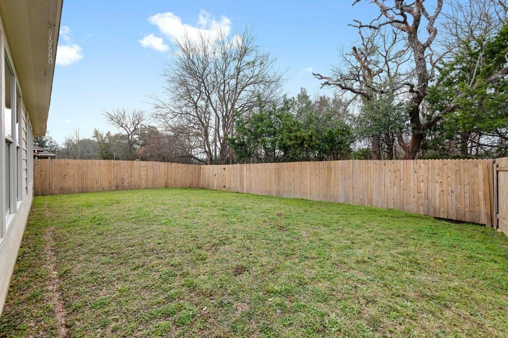 433 Moorhen Cv Property Photo 22