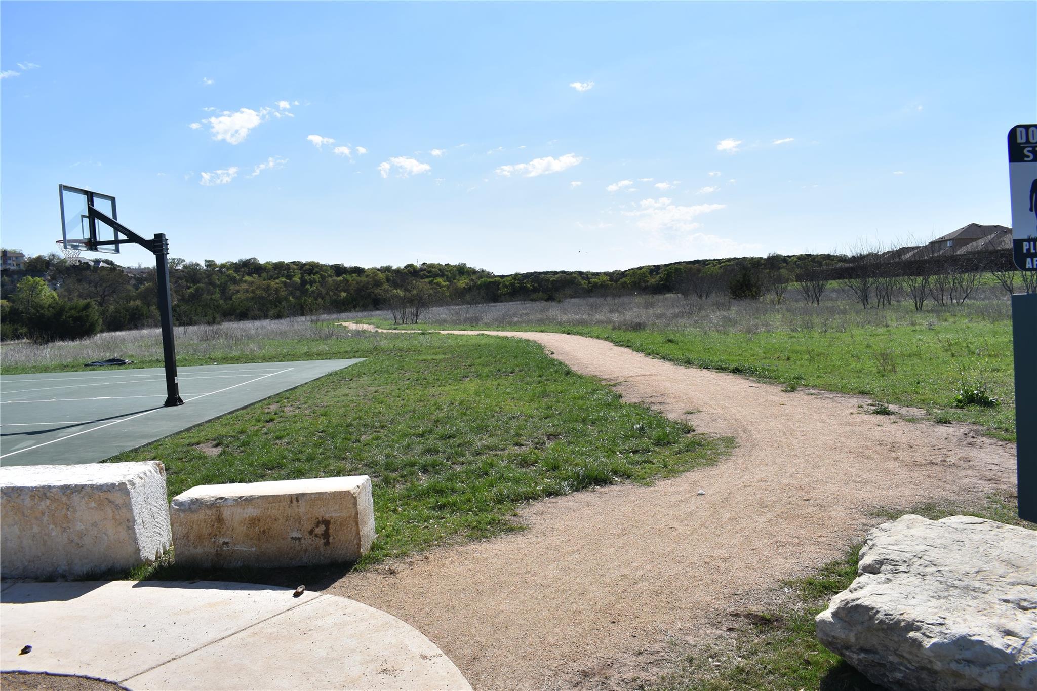 433 Moorhen Cv Property Photo 25