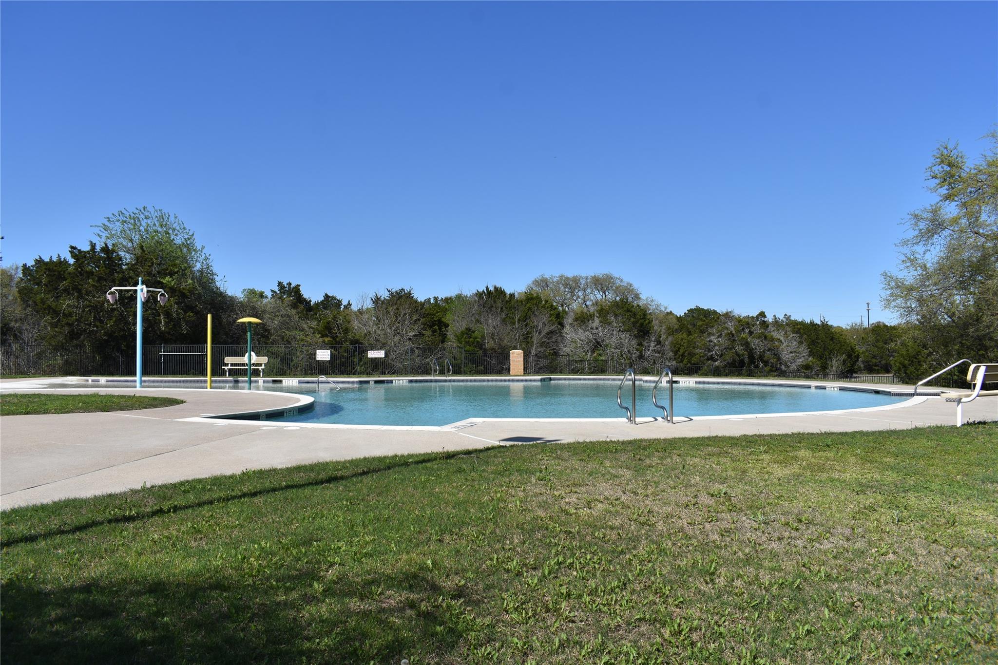 433 Moorhen Cv Property Photo 33
