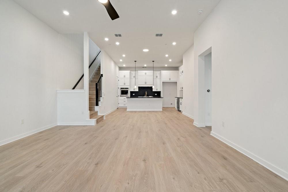 4212 Endurance Way Property Photo 6