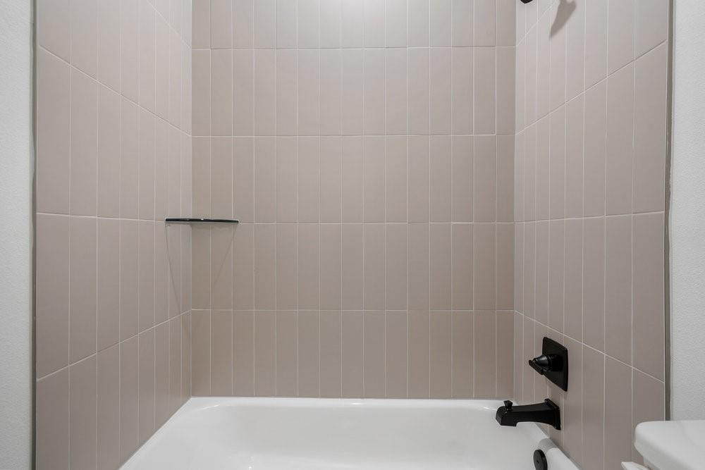4212 Endurance Way Property Photo 15