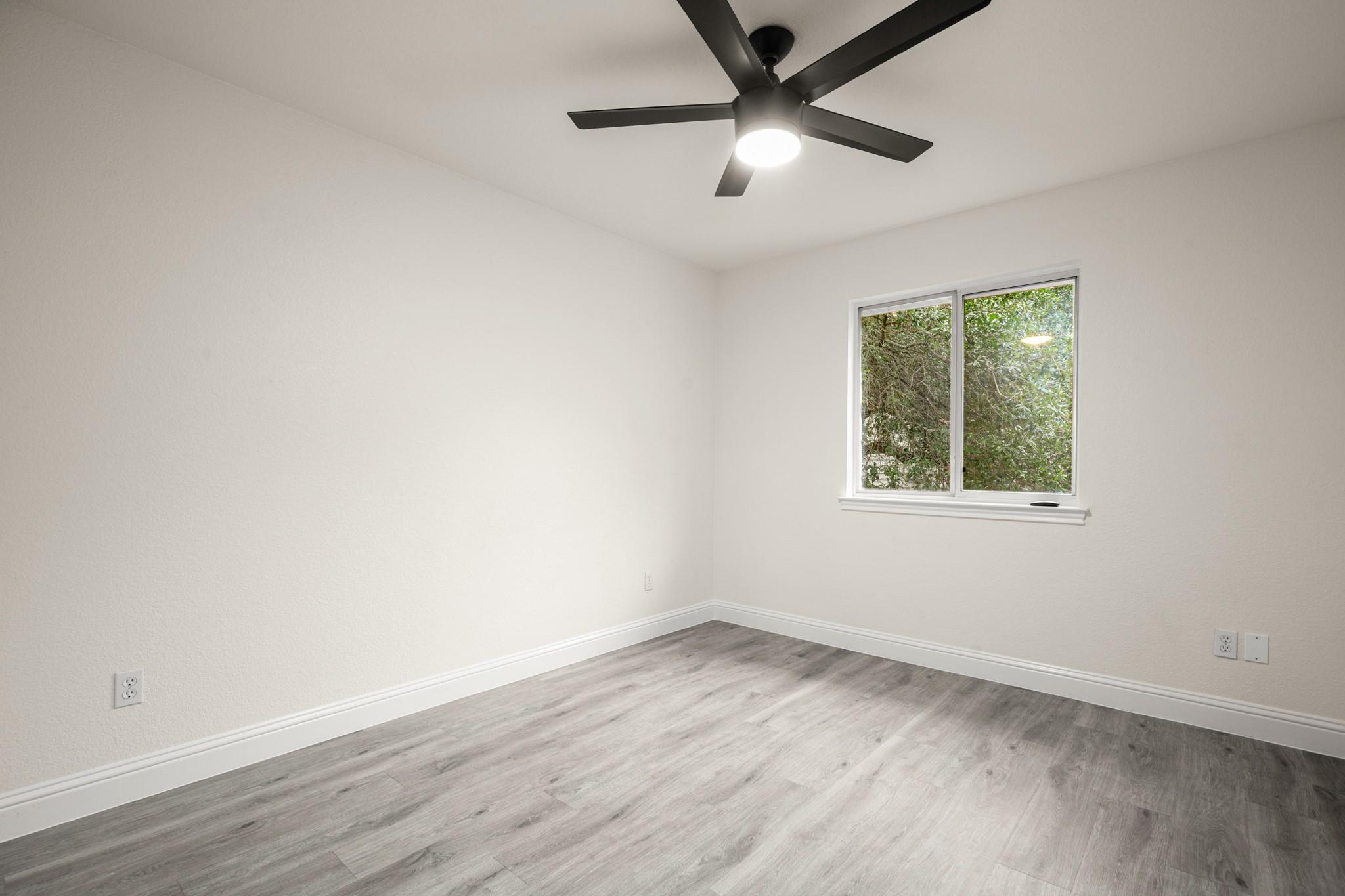 2030 Kimbrook Dr Property Photo 24