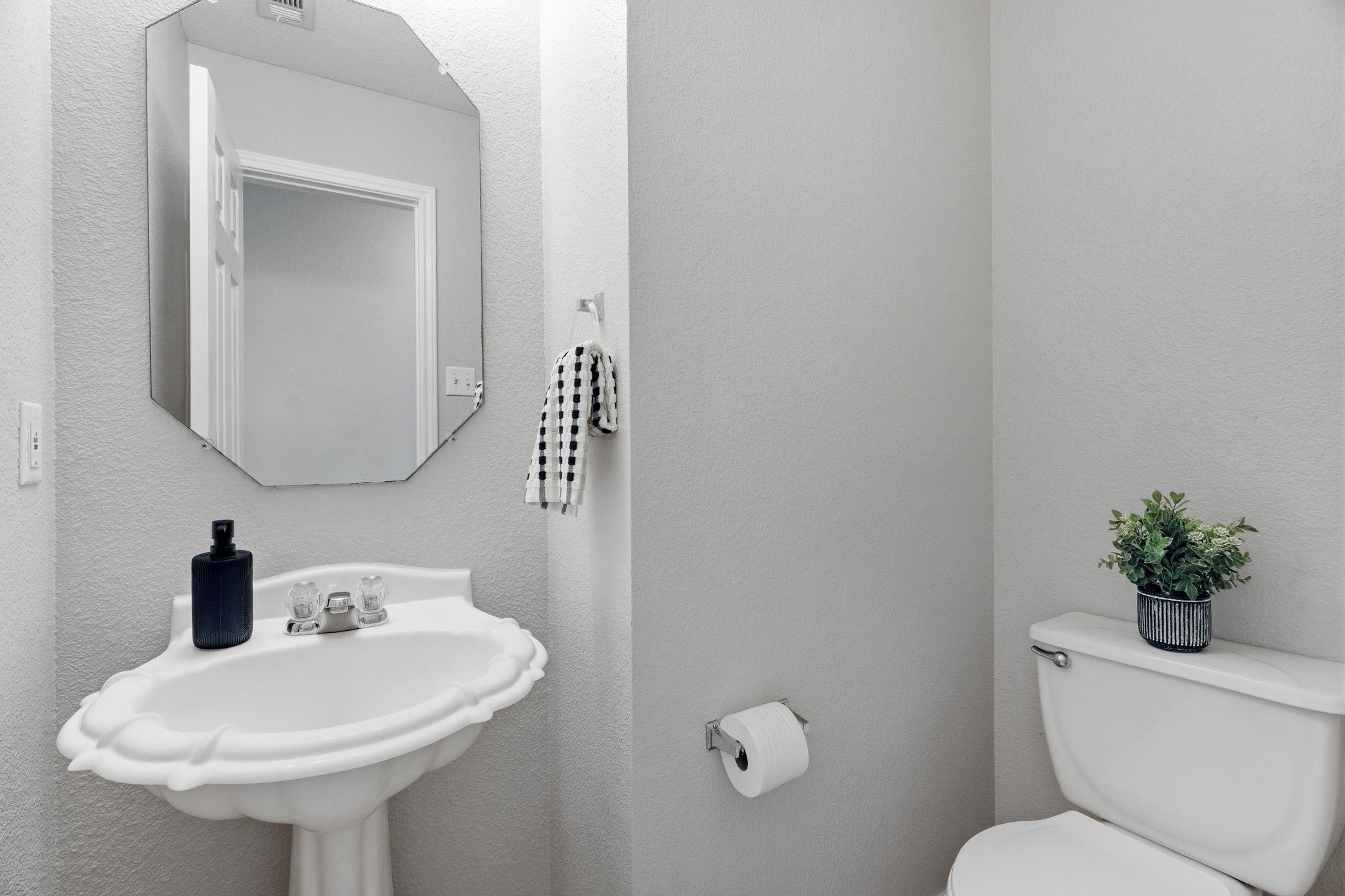 560 Woodsorrel Way Property Photo 13