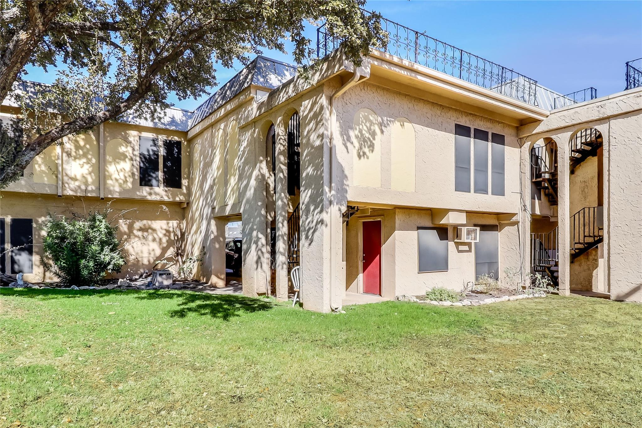 5918 Lago Vista Way #d33 Property Photo 23