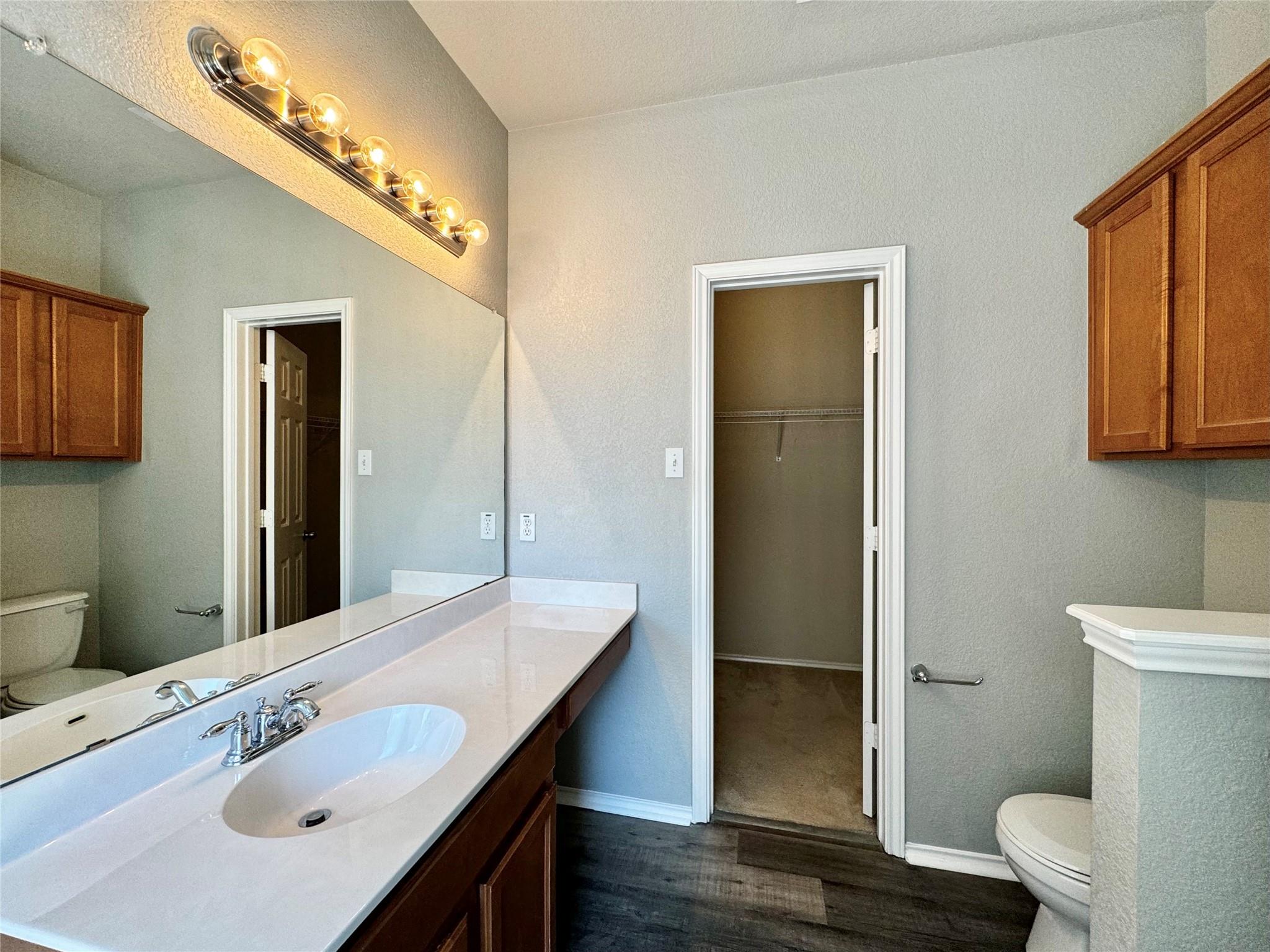 1014 Aiken Dr Property Photo 17