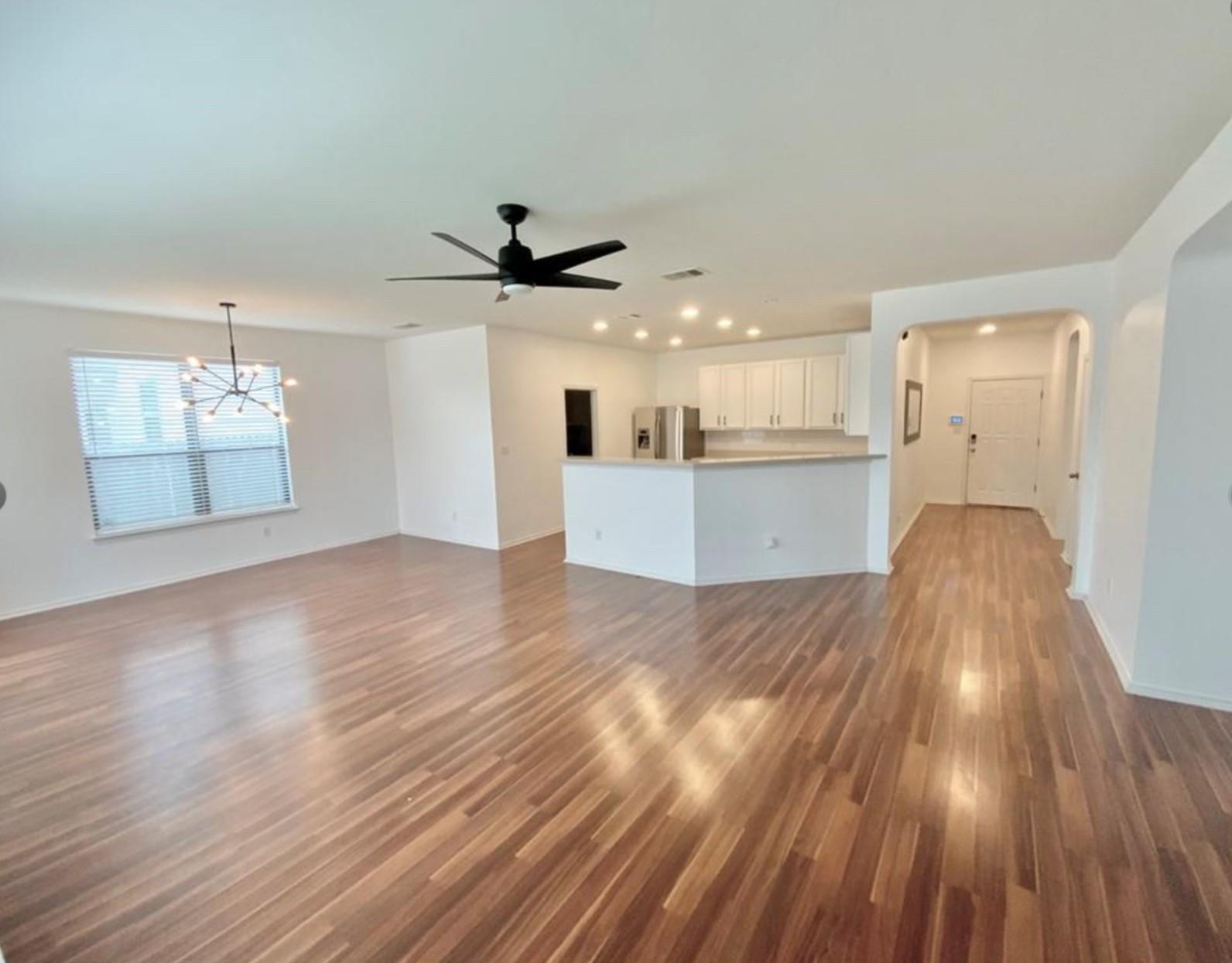 825 Watson Way Property Photo 6