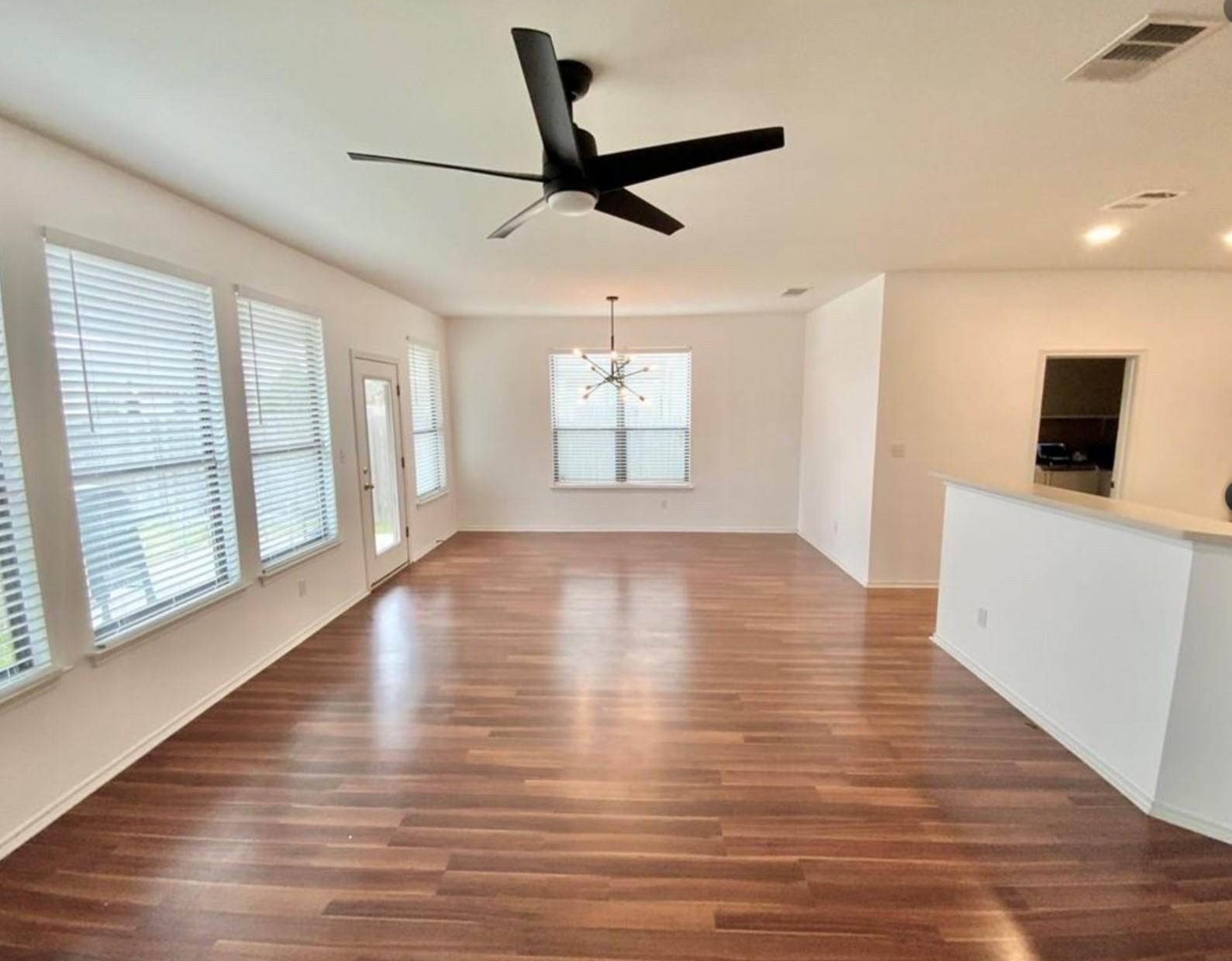 825 Watson Way Property Photo 7