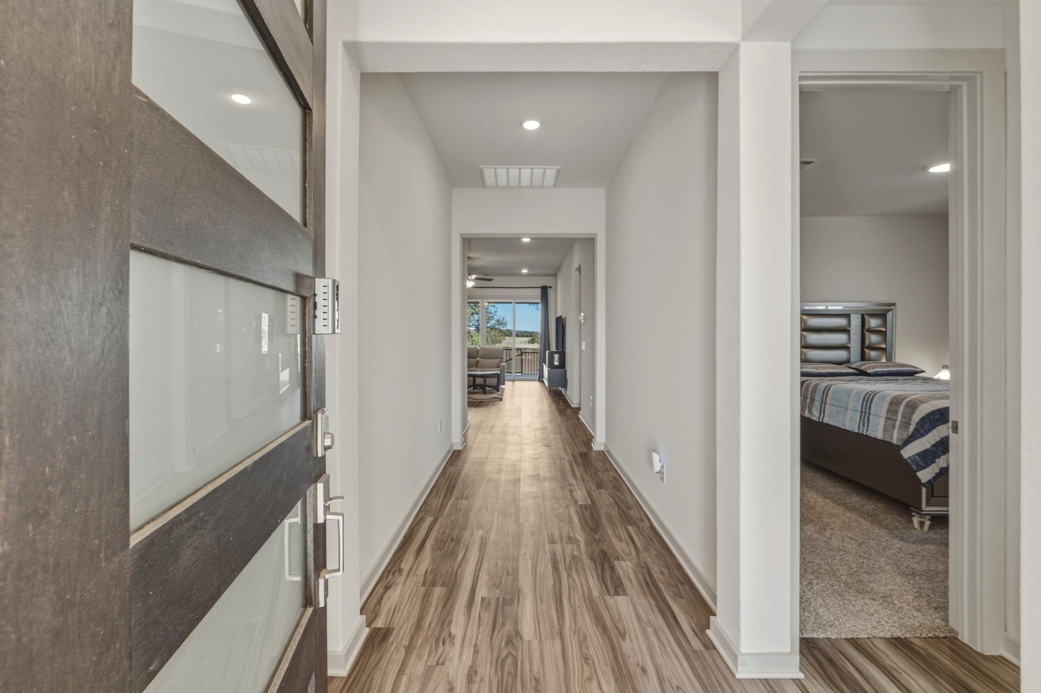 1640 Flying Horseshoe Bnd Property Photo 2