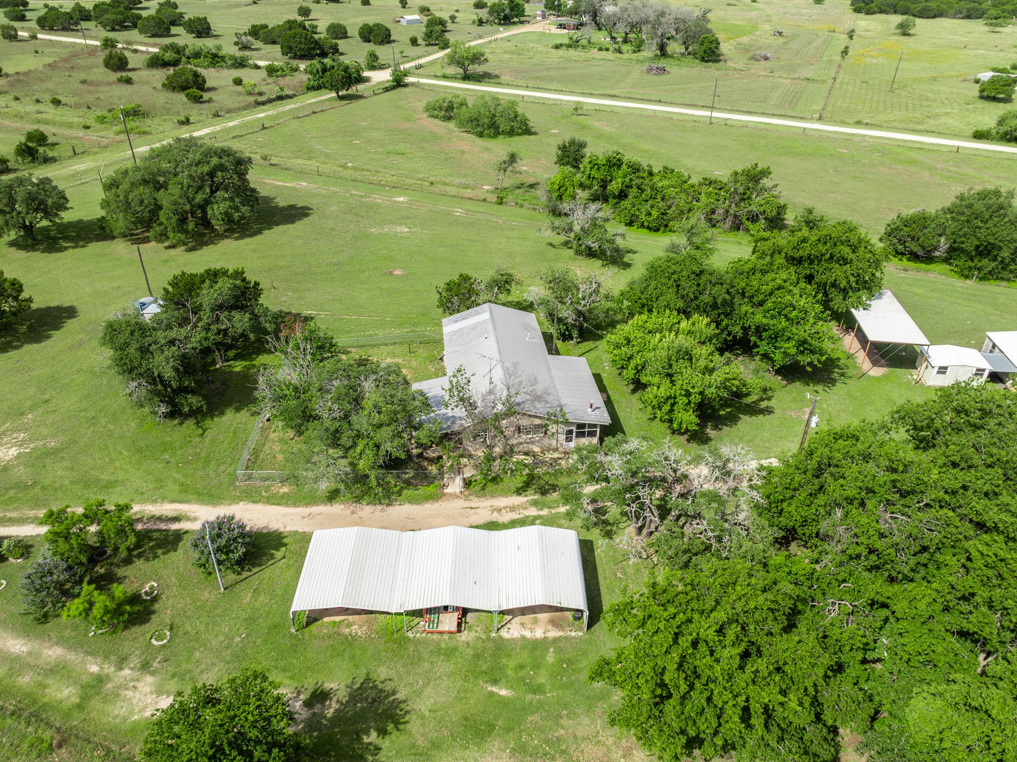 199 Apache Springs Rd Property Photo 22