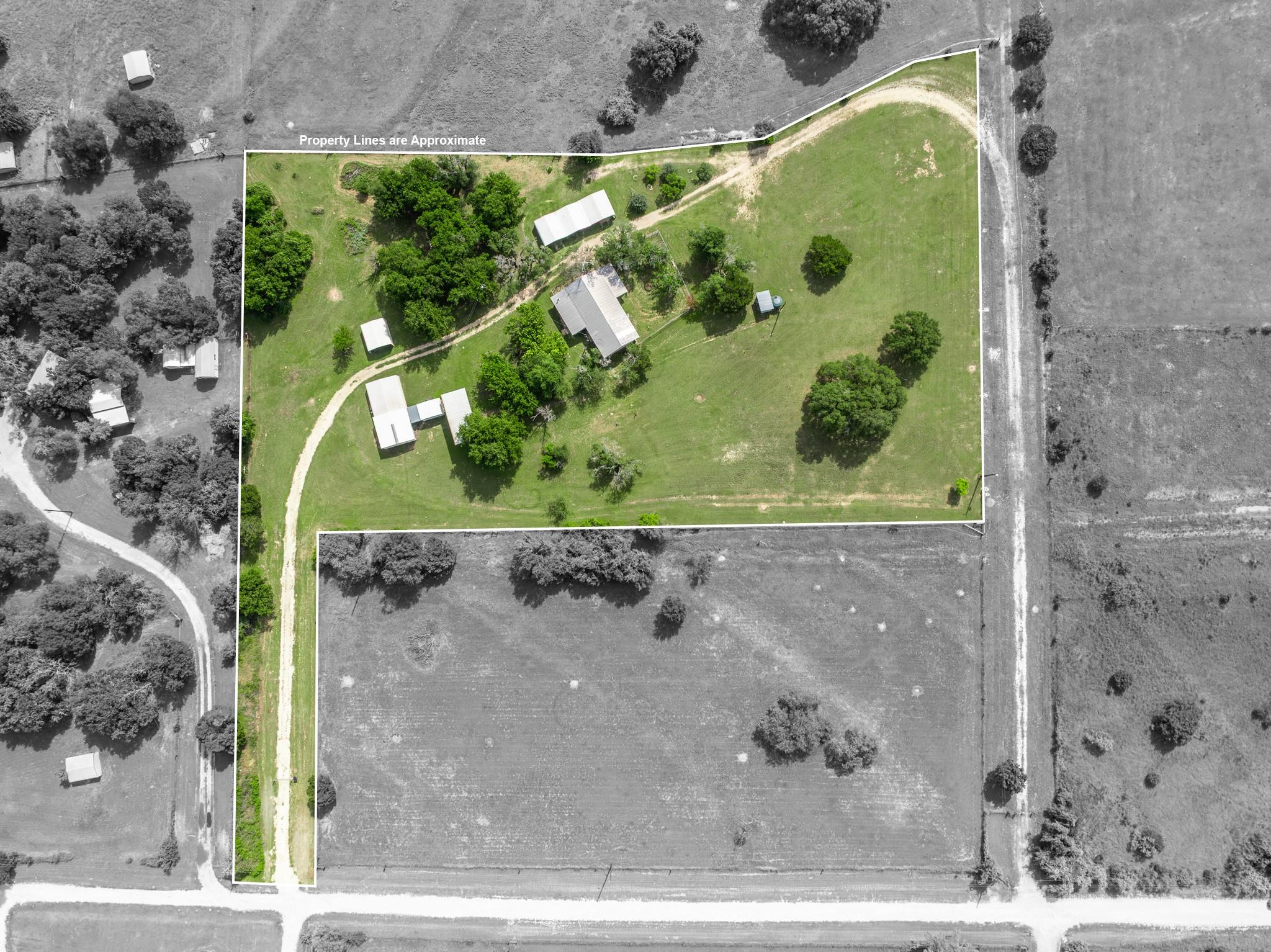 199 Apache Springs Rd Property Photo 40