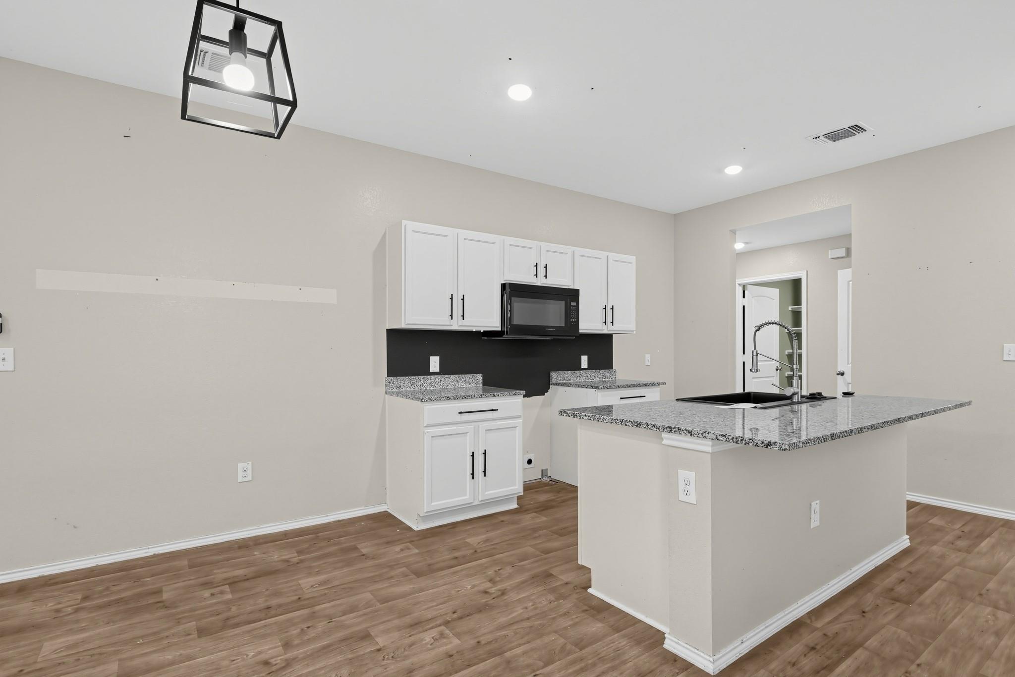 11810 Pyrite Rd Property Photo 3