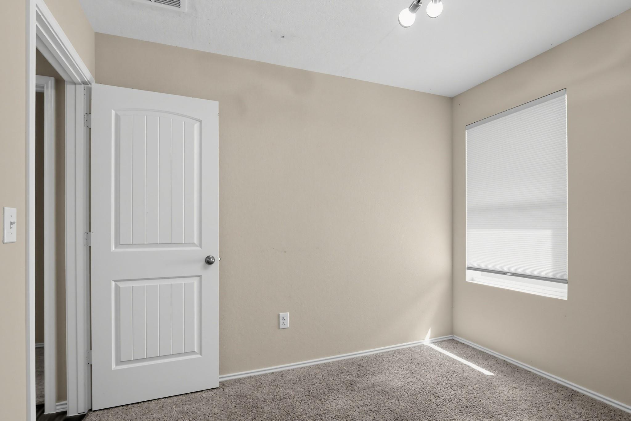 11810 Pyrite Rd Property Photo 7