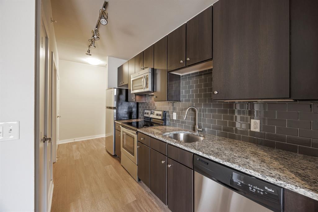 1900 Barton Springs Rd #3013 Property Photo 6