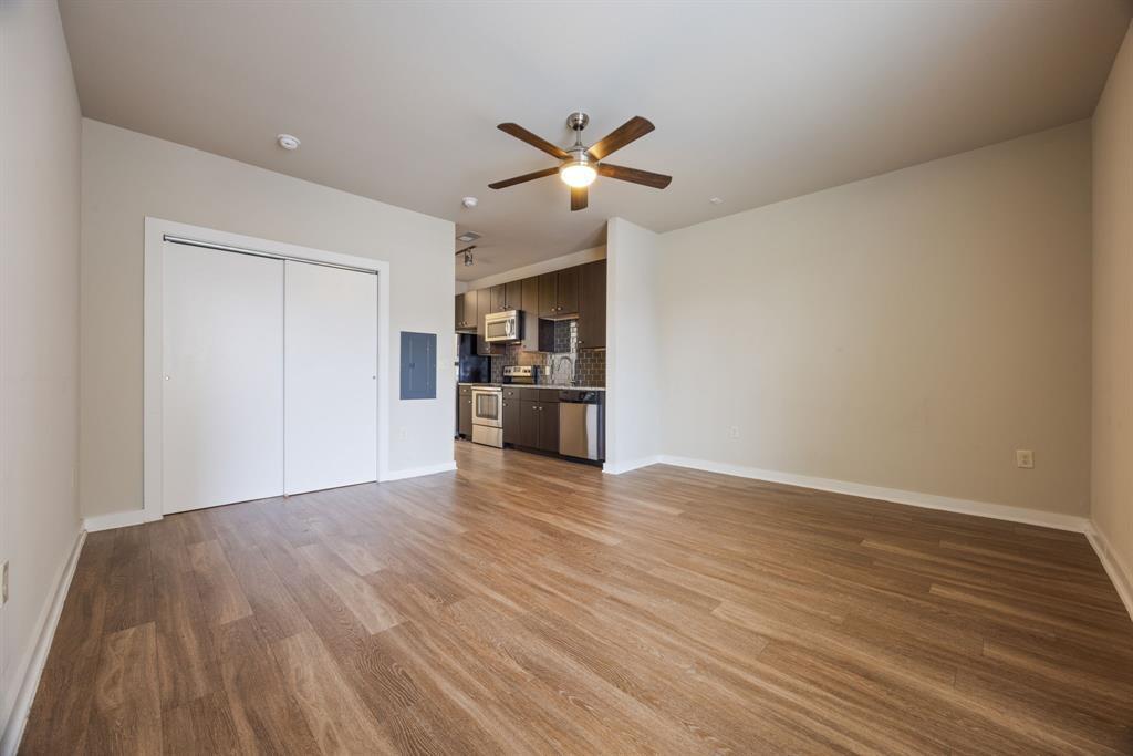 1900 Barton Springs Rd #3013 Property Photo 12