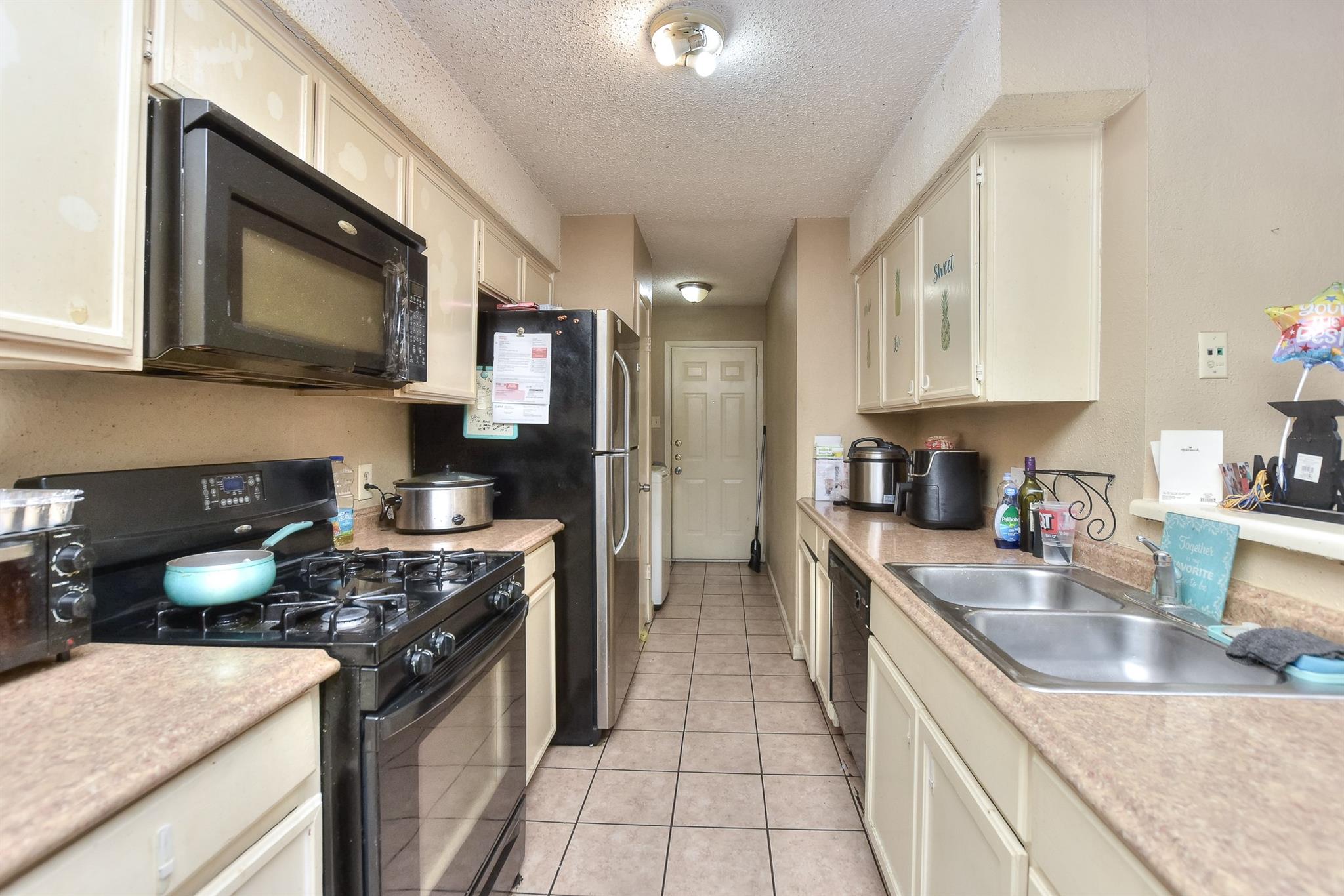 16134 Fitchburg Cir Property Photo 11