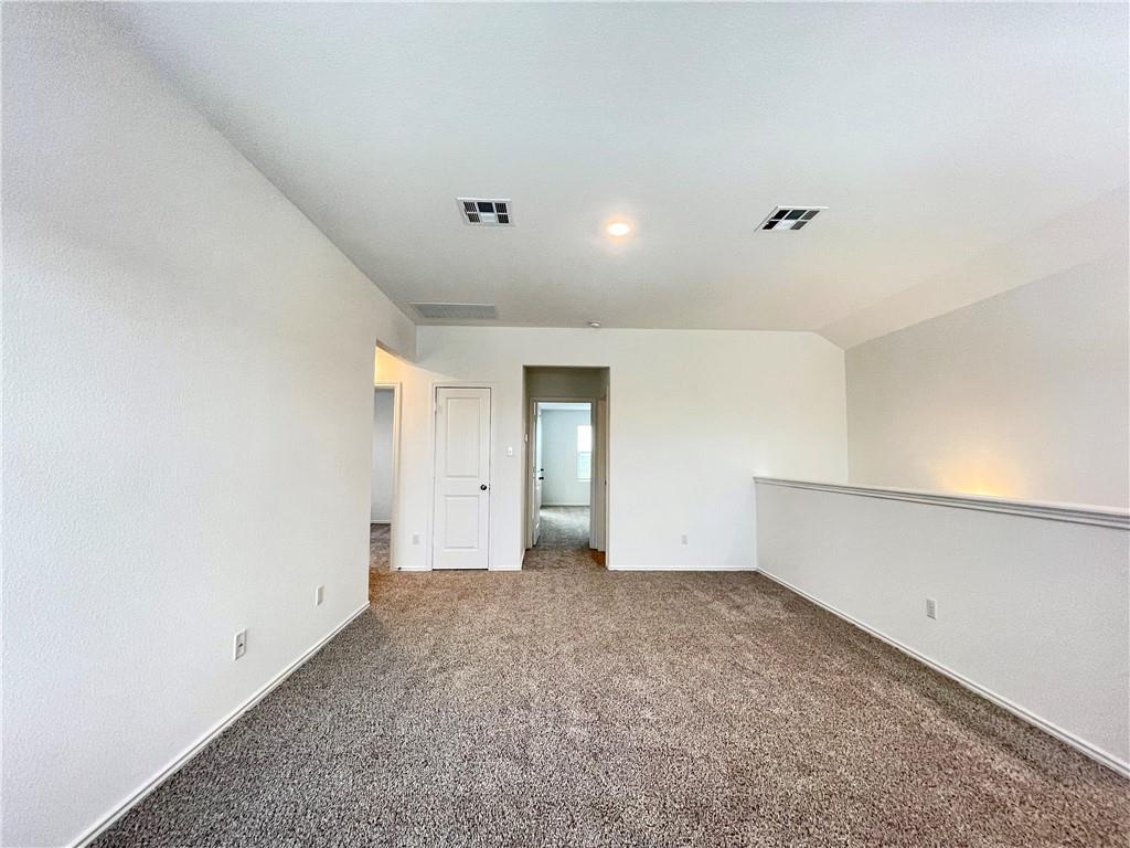 118 Canley Loop Property Photo 15
