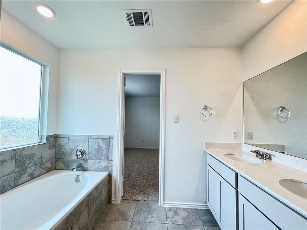 118 Canley Loop Property Photo 22