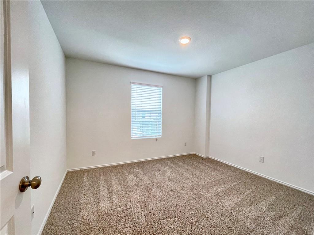 118 Canley Loop Property Photo 29
