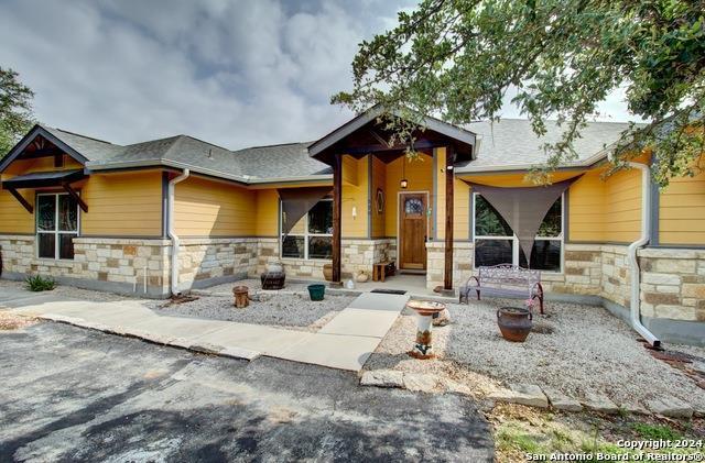 520 Monarch Property Photo
