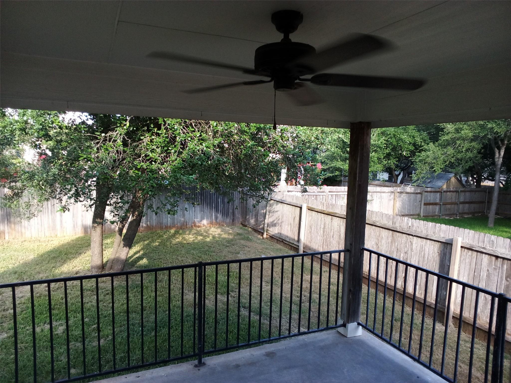 2412 Tumbling River Dr Property Photo 3