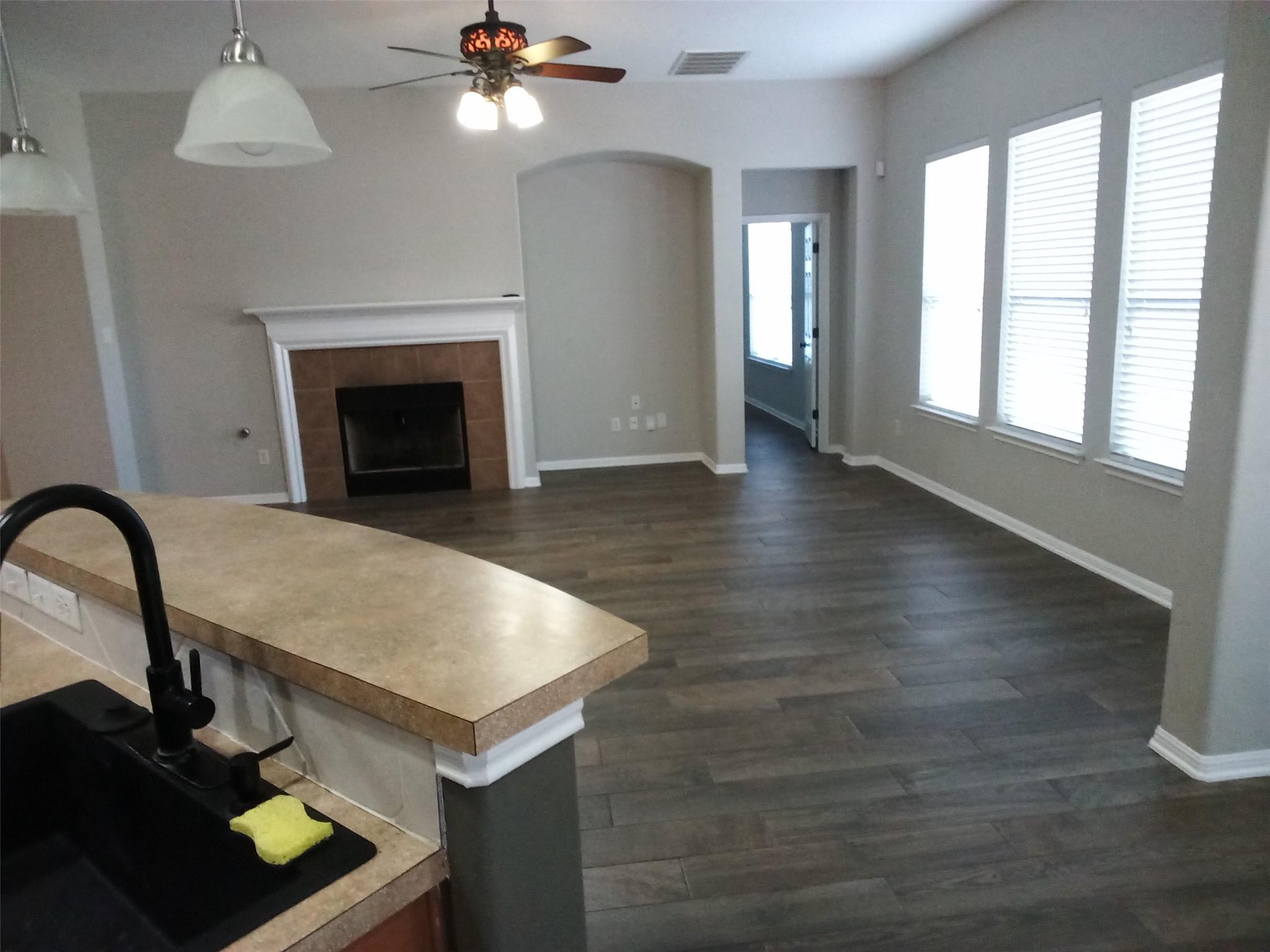 2412 Tumbling River Dr Property Photo 6