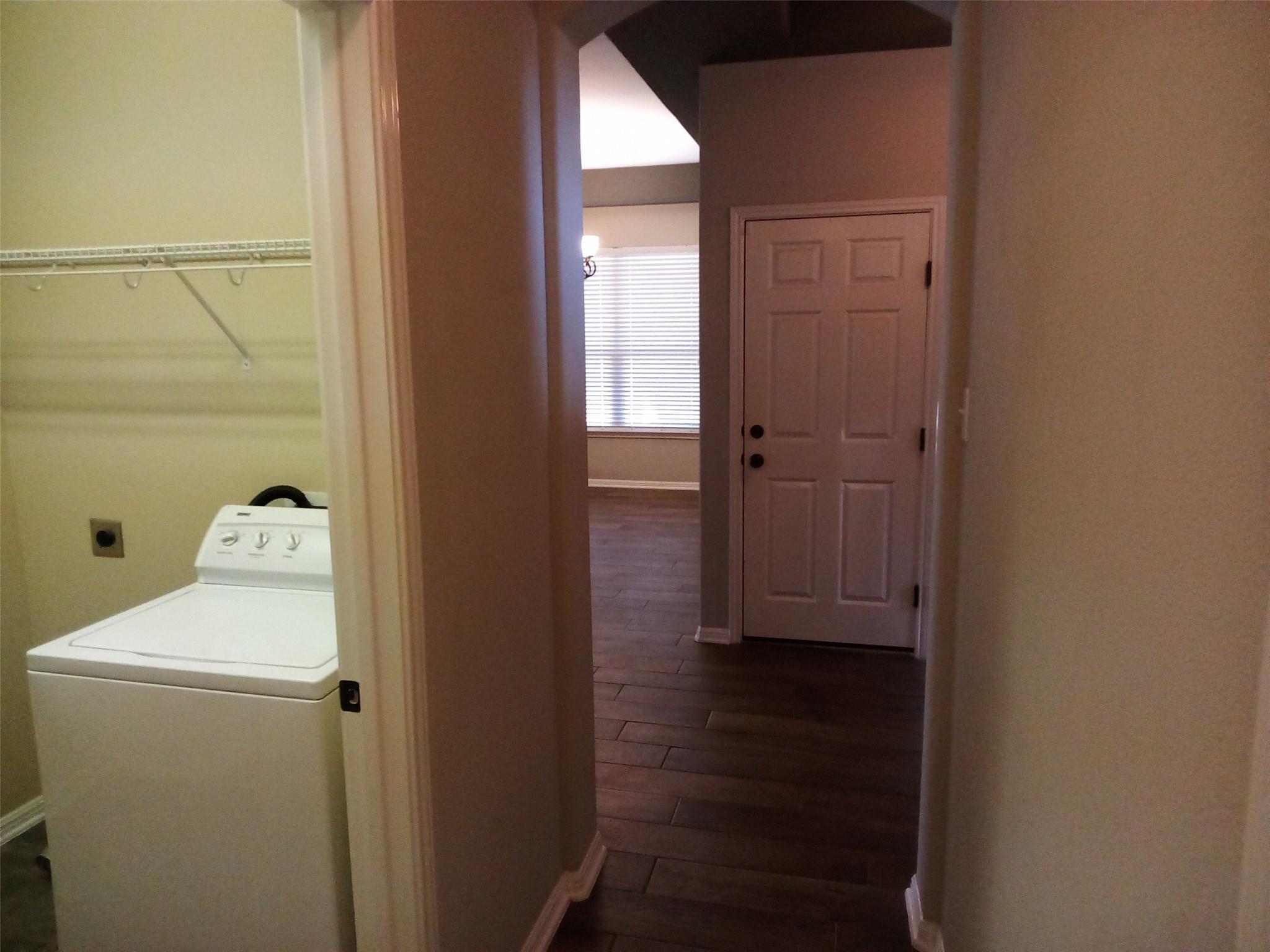 2412 Tumbling River Dr Property Photo 10