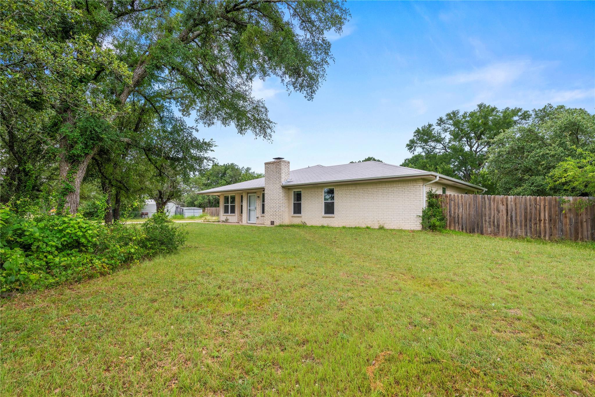 8827 E Highway 190 None E Property Photo 4