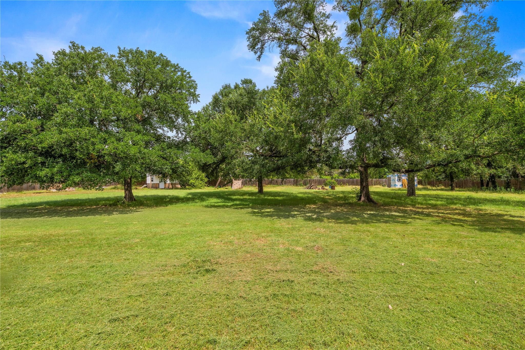 8827 E Highway 190 None E Property Photo 10