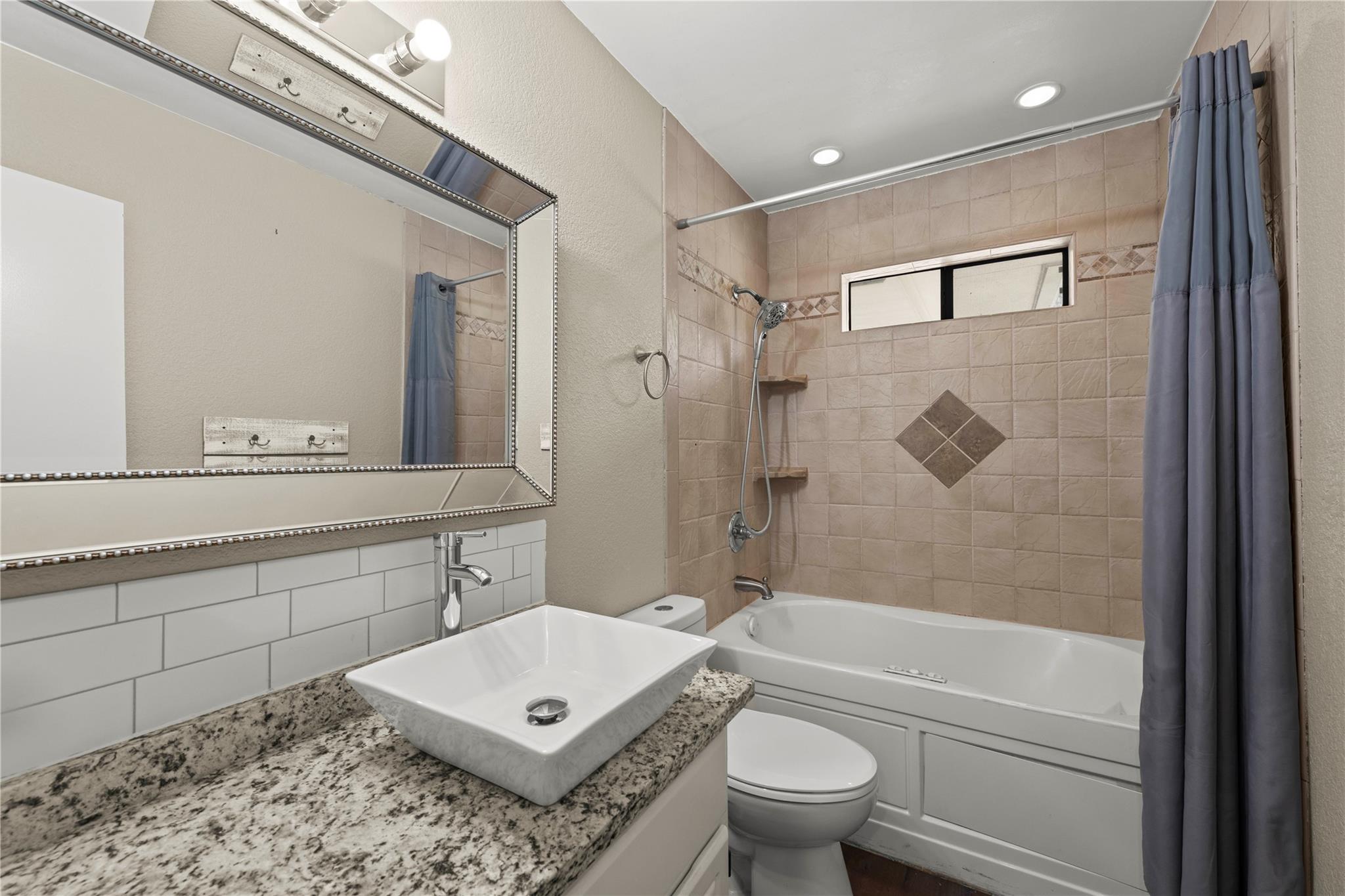 8827 E Highway 190 None E Property Photo 12