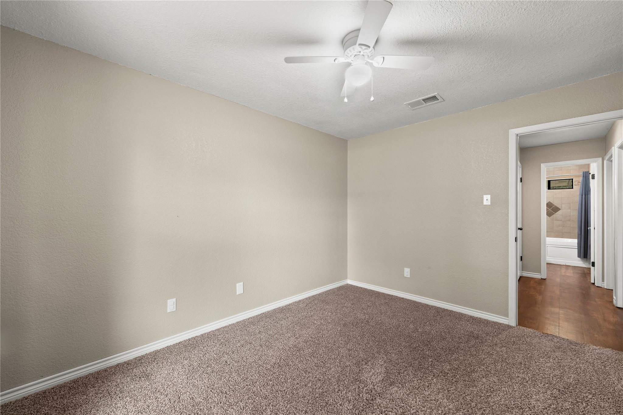 8827 E Highway 190 None E Property Photo 17