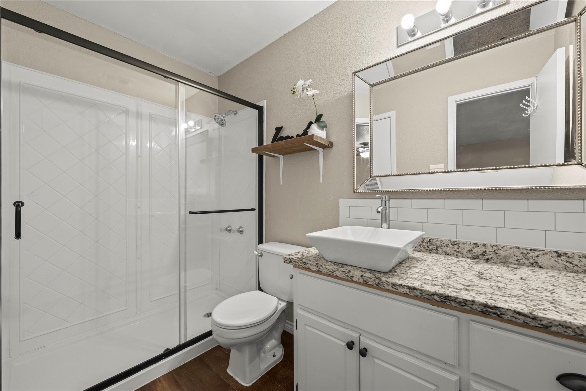 8827 E Highway 190 None E Property Photo 18