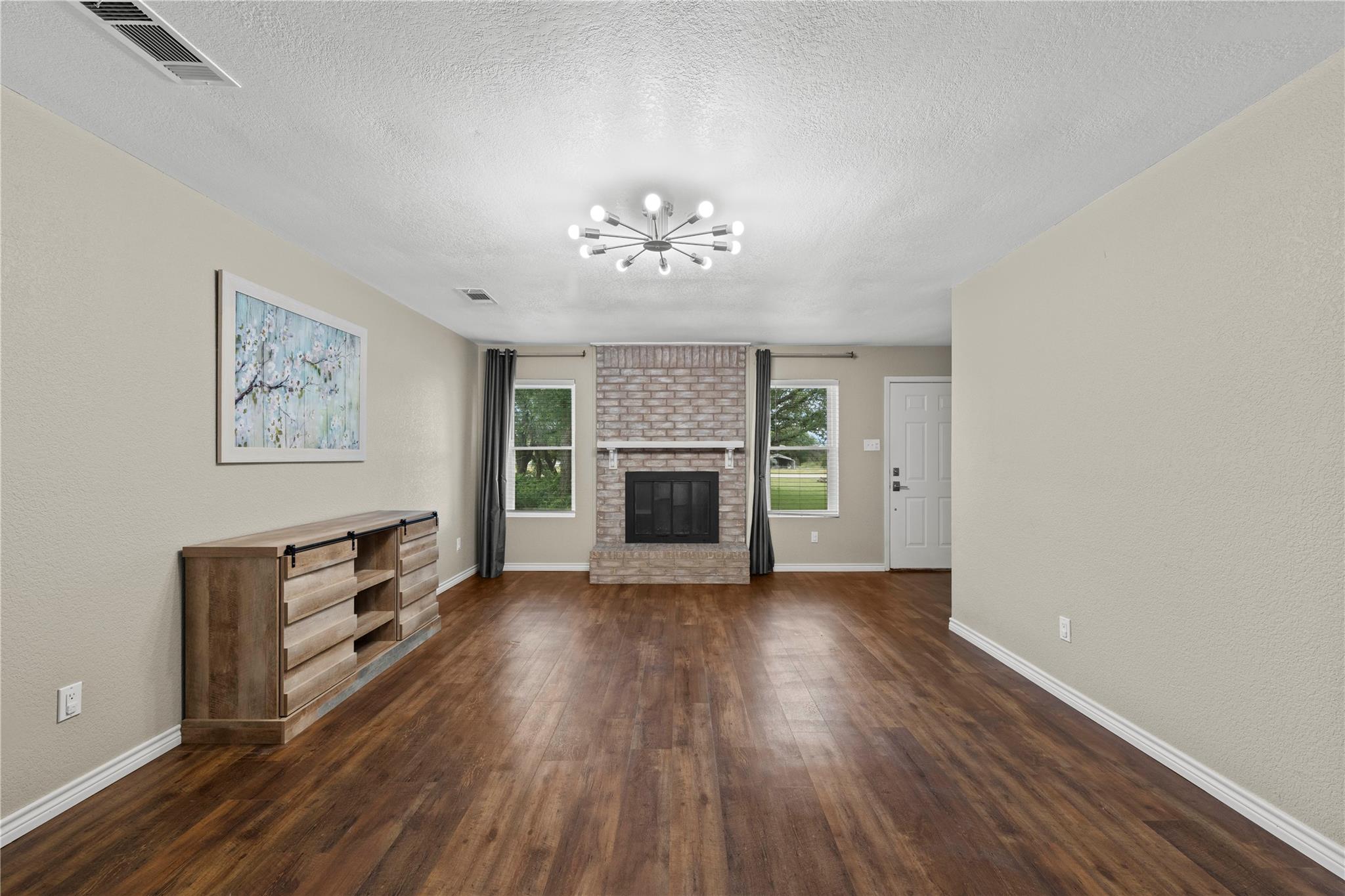 8827 E Highway 190 None E Property Photo 22