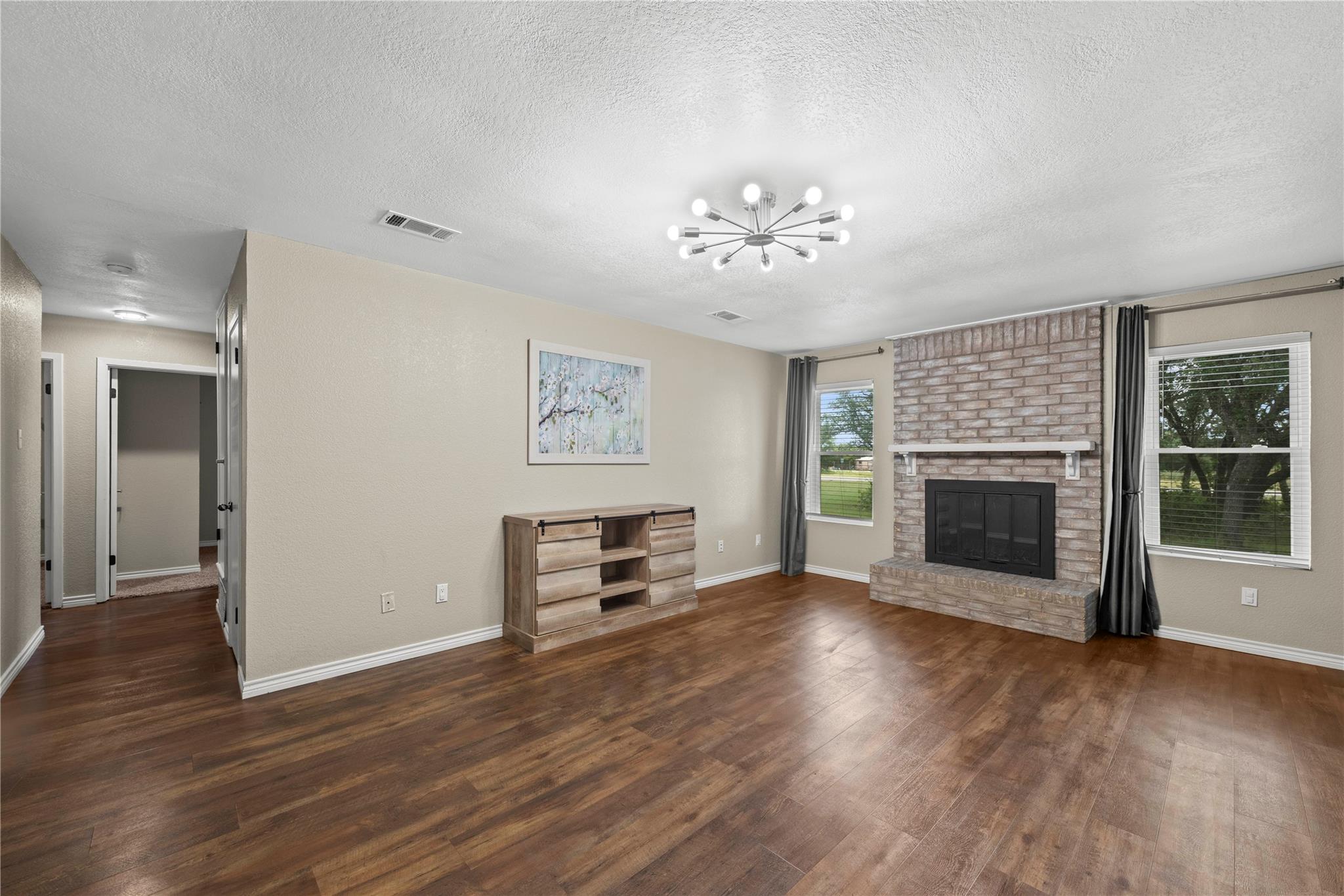 8827 E Highway 190 None E Property Photo 23