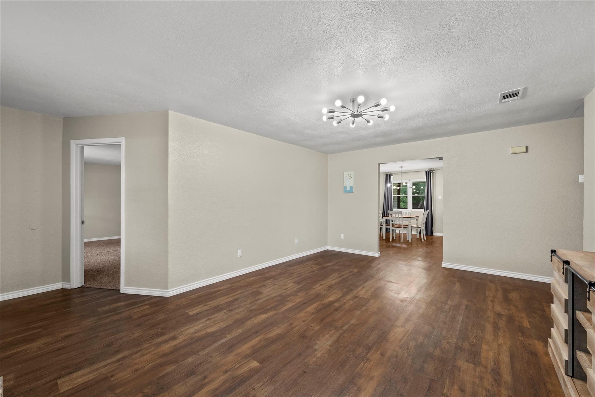 8827 E Highway 190 None E Property Photo 24