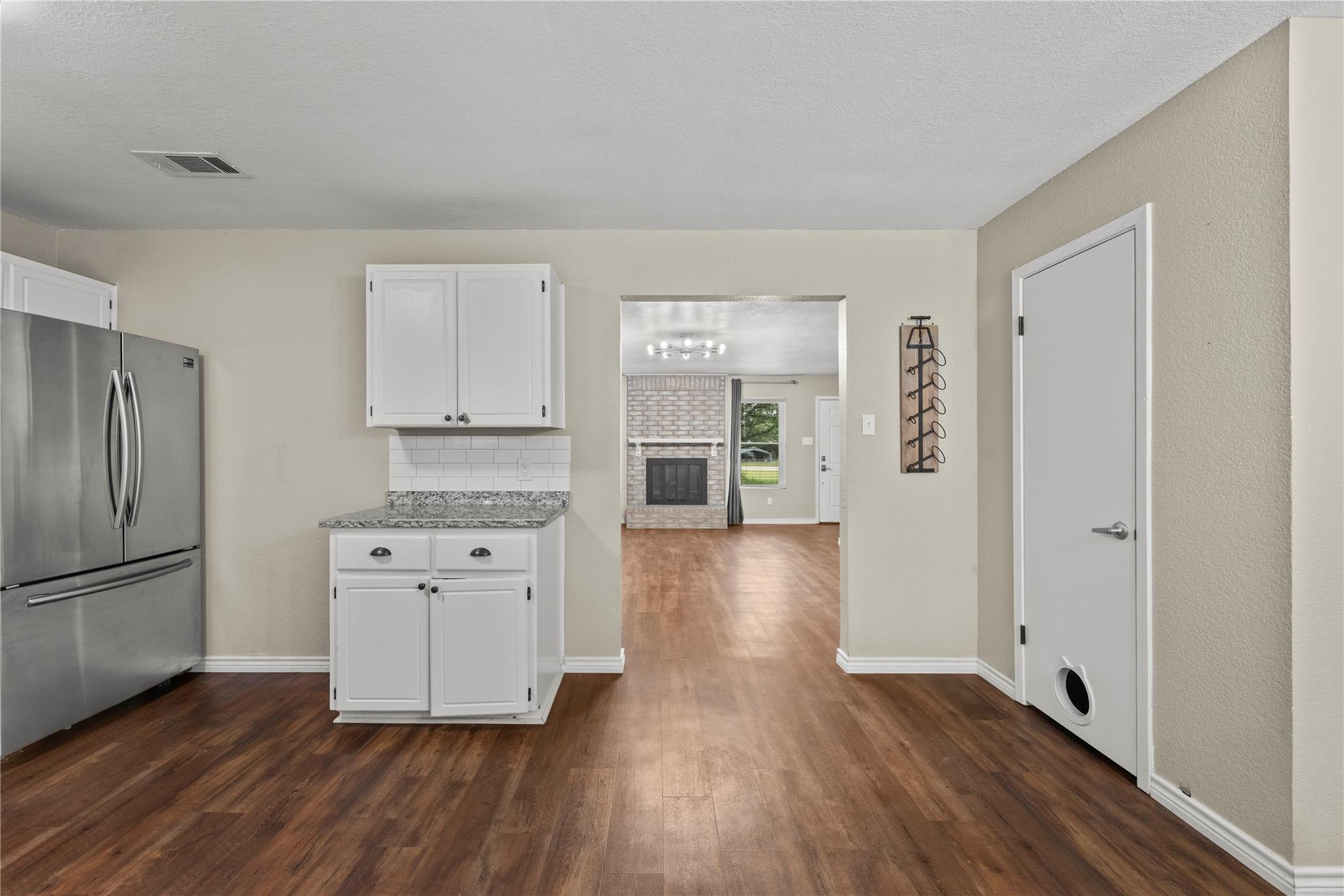 8827 E Highway 190 None E Property Photo 26